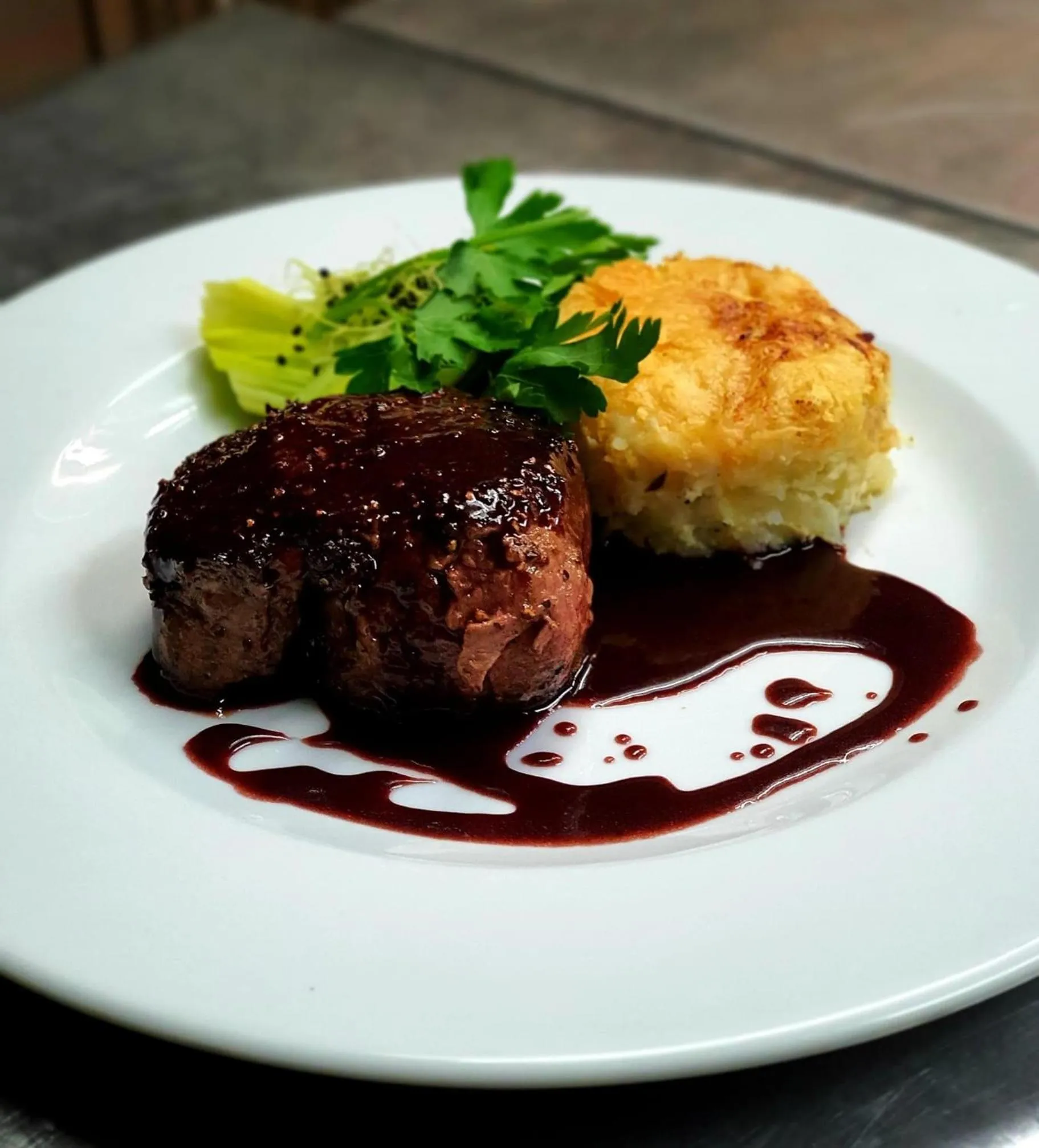 Restaurant/places to eat in Au Coeur Des Bulles