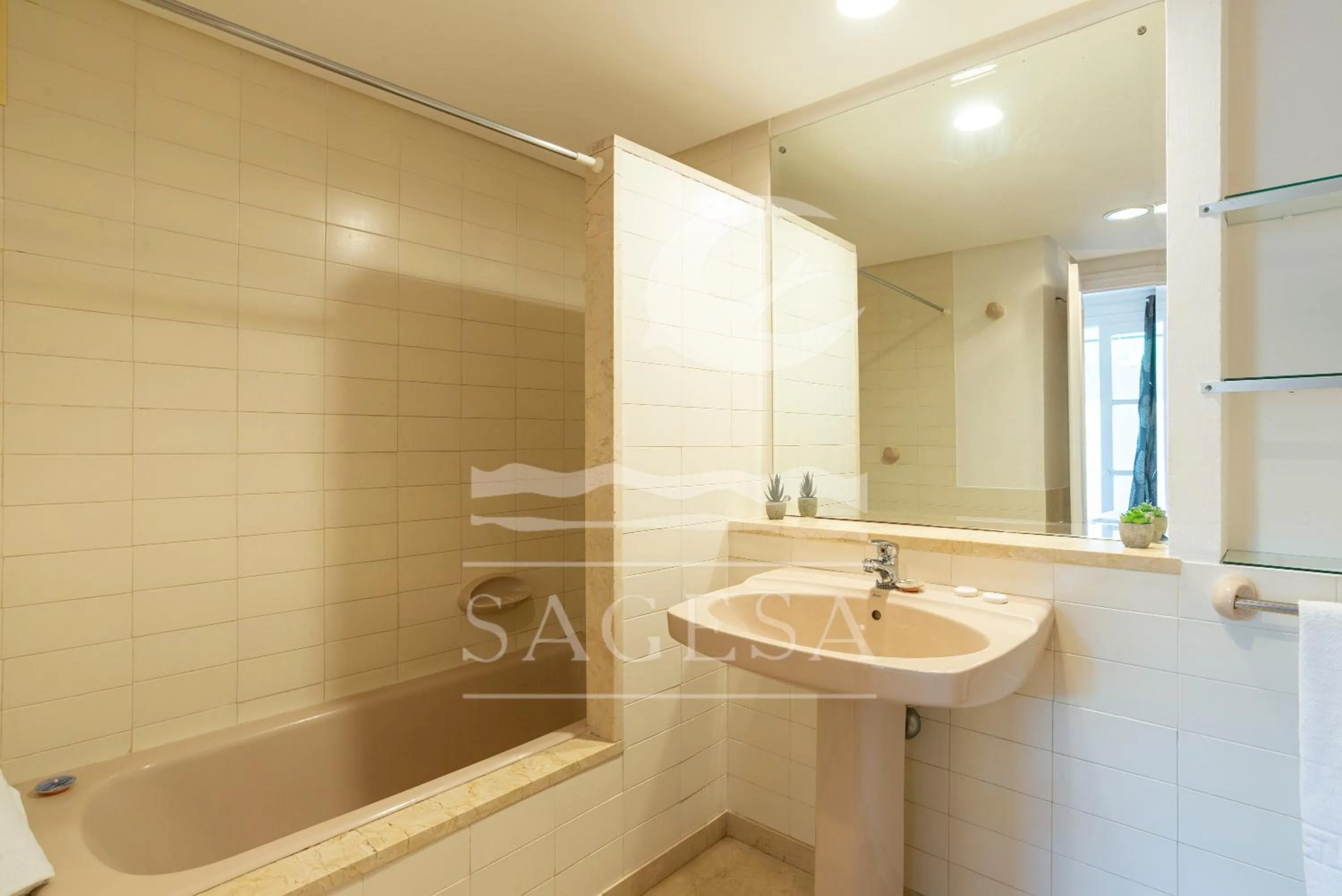 Bathroom in Jardines de las Golondrinas