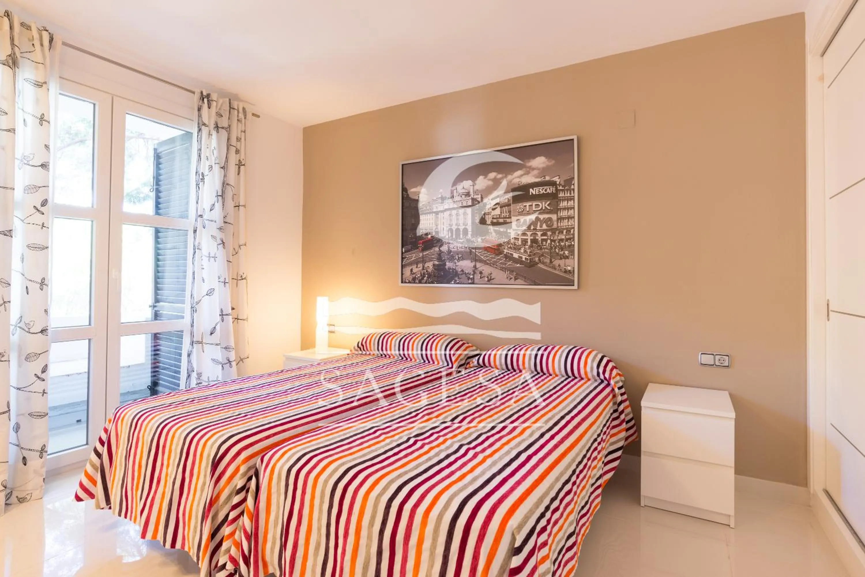 Bedroom, Bed in Jardines de las Golondrinas