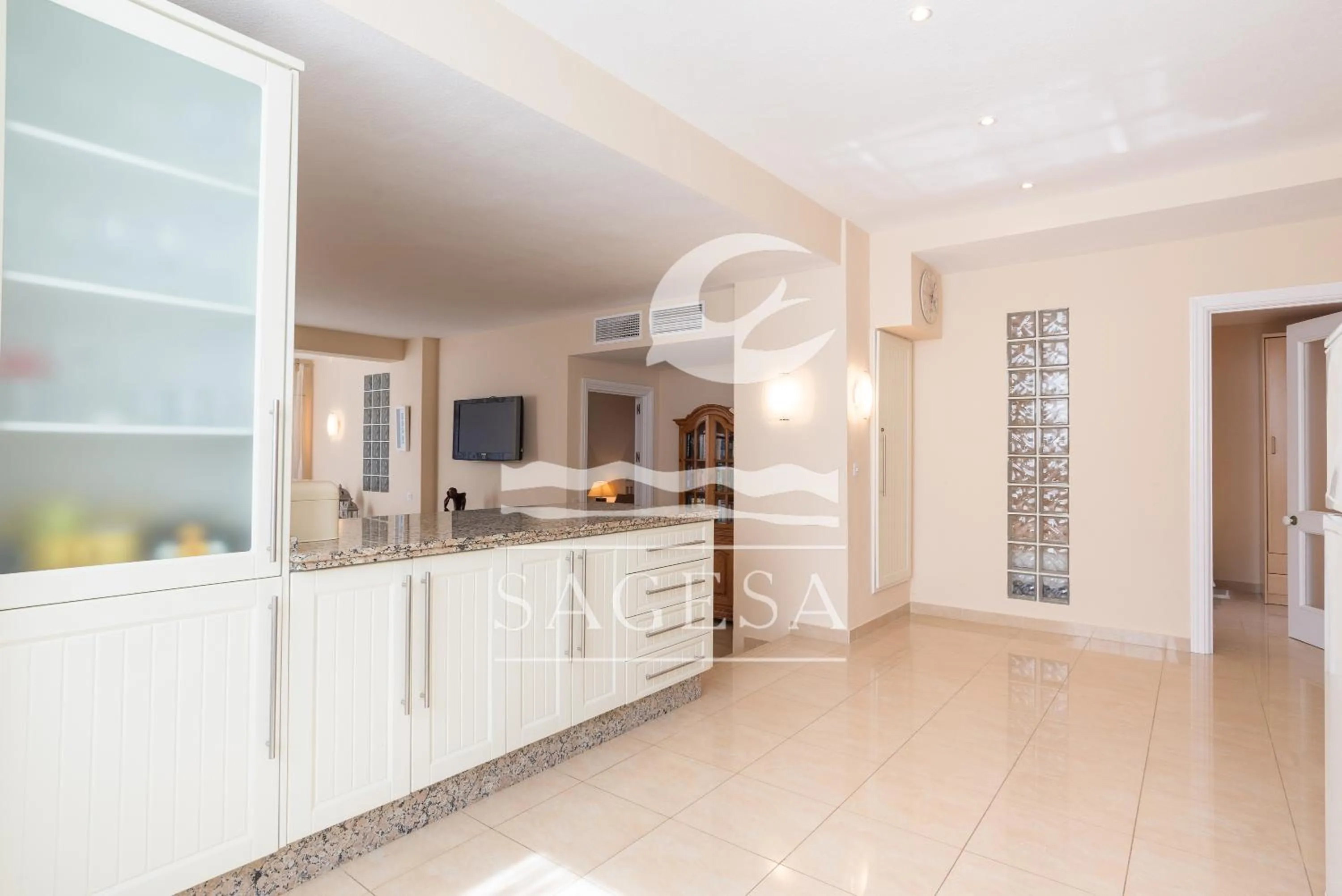 kitchen in Jardines de las Golondrinas