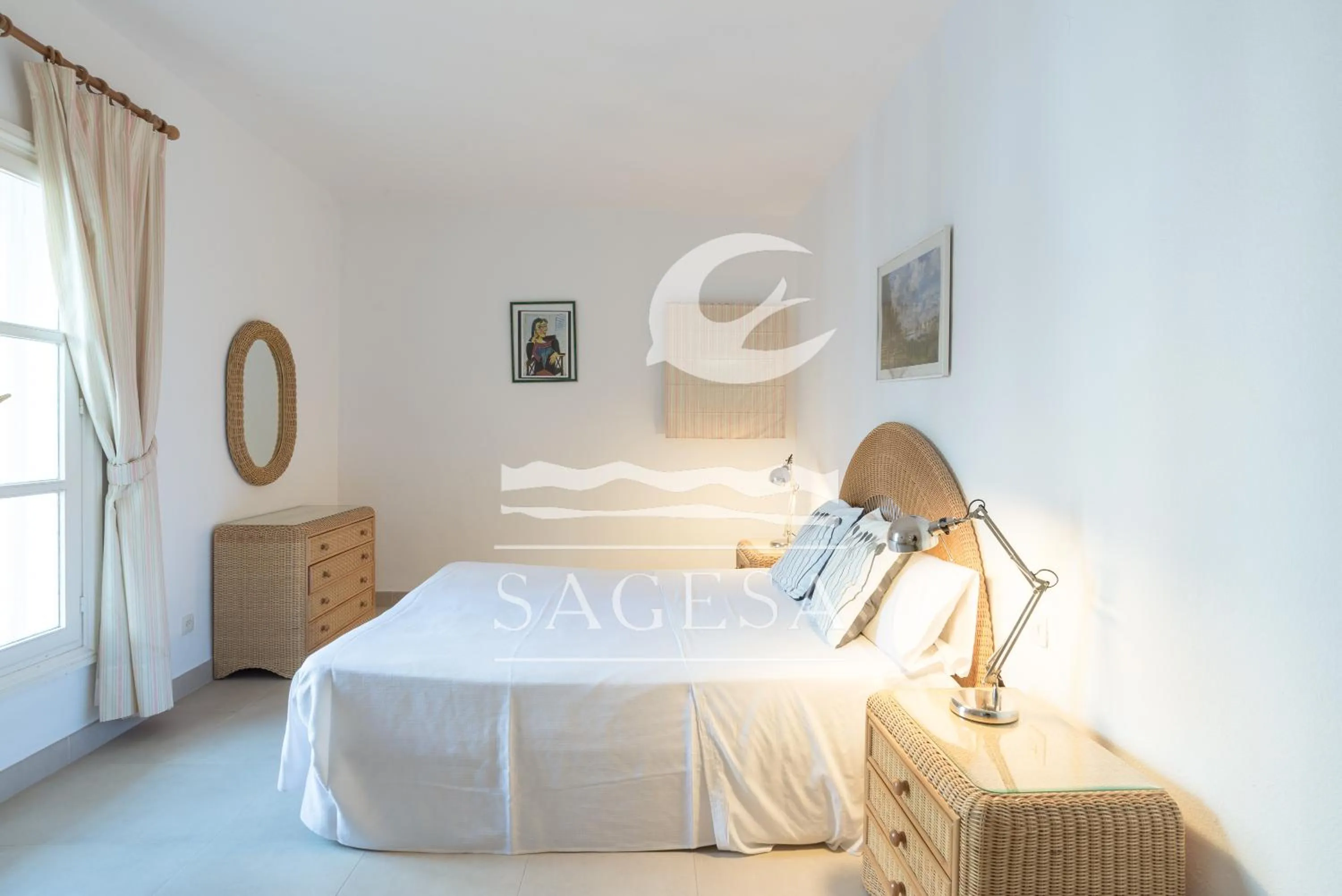 Bedroom, Bed in Jardines de las Golondrinas