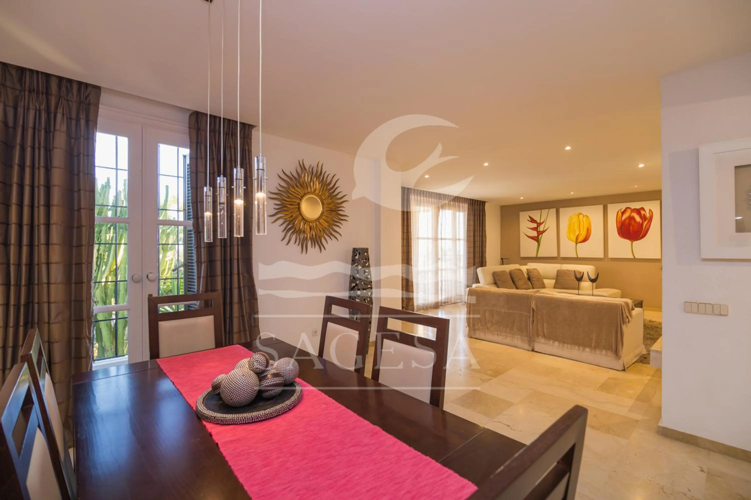 Living room, Bed in Jardines de las Golondrinas