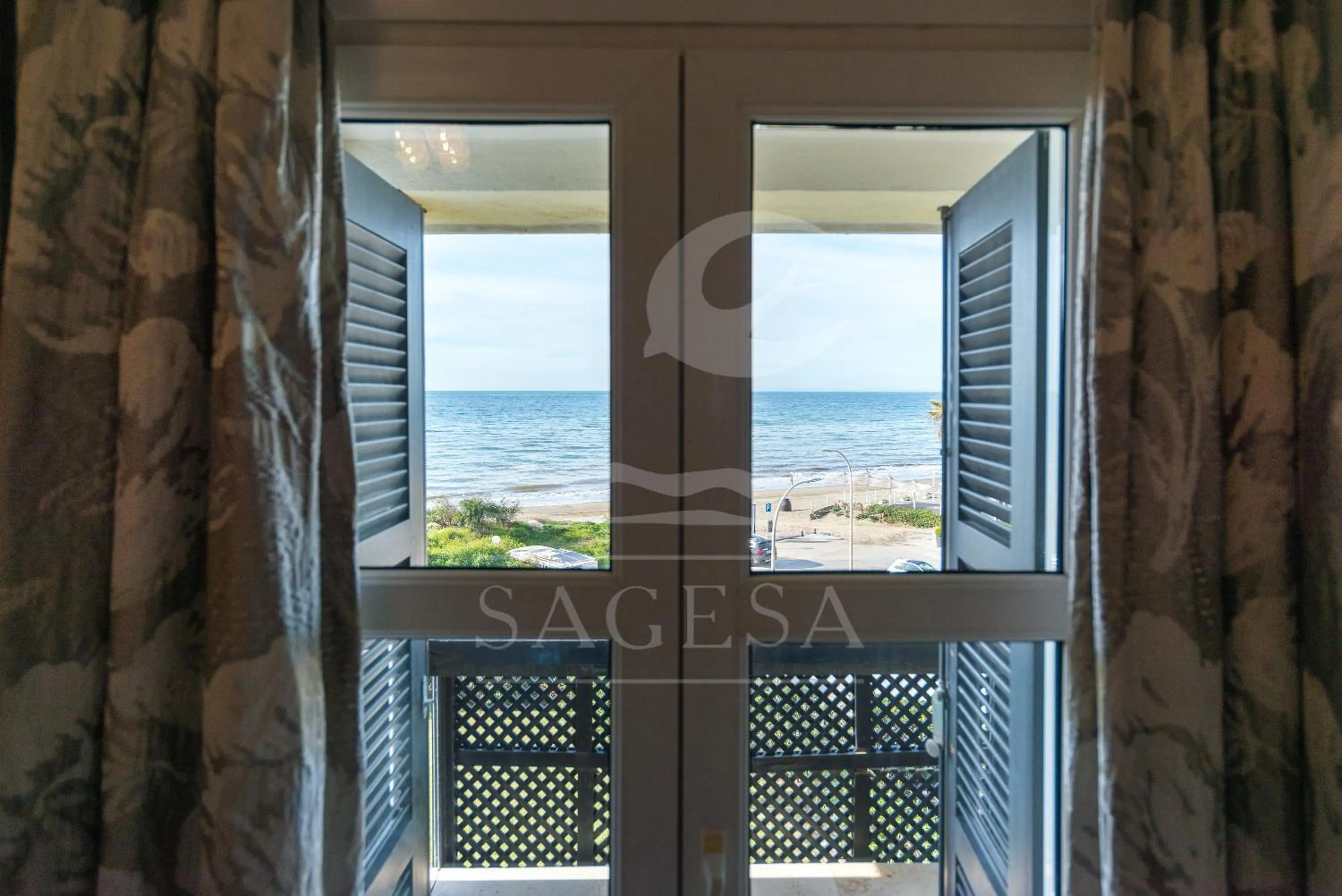 Sea view in Jardines de las Golondrinas