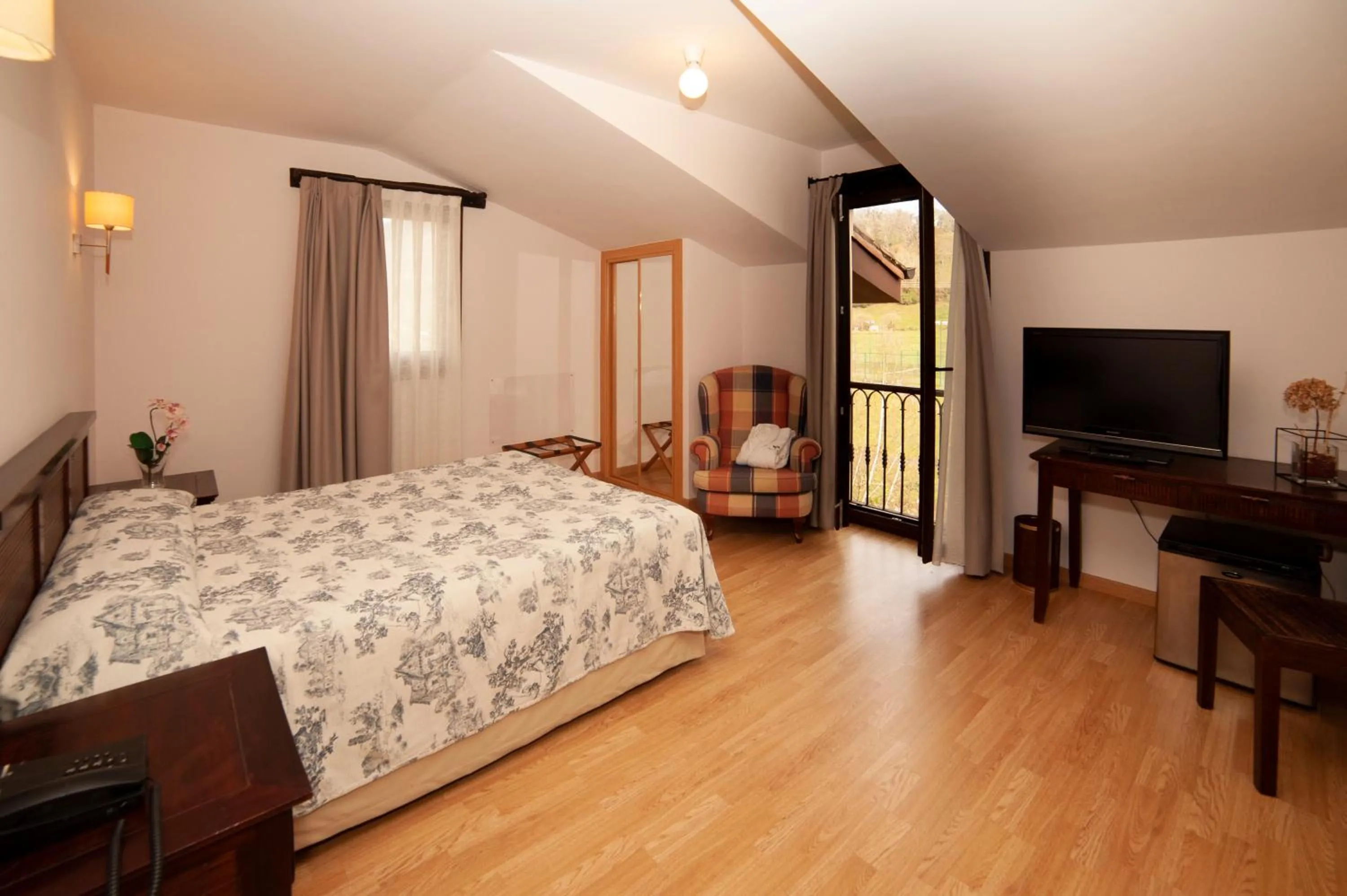 Bedroom, Bed in Hotel Rural Casa de Campo