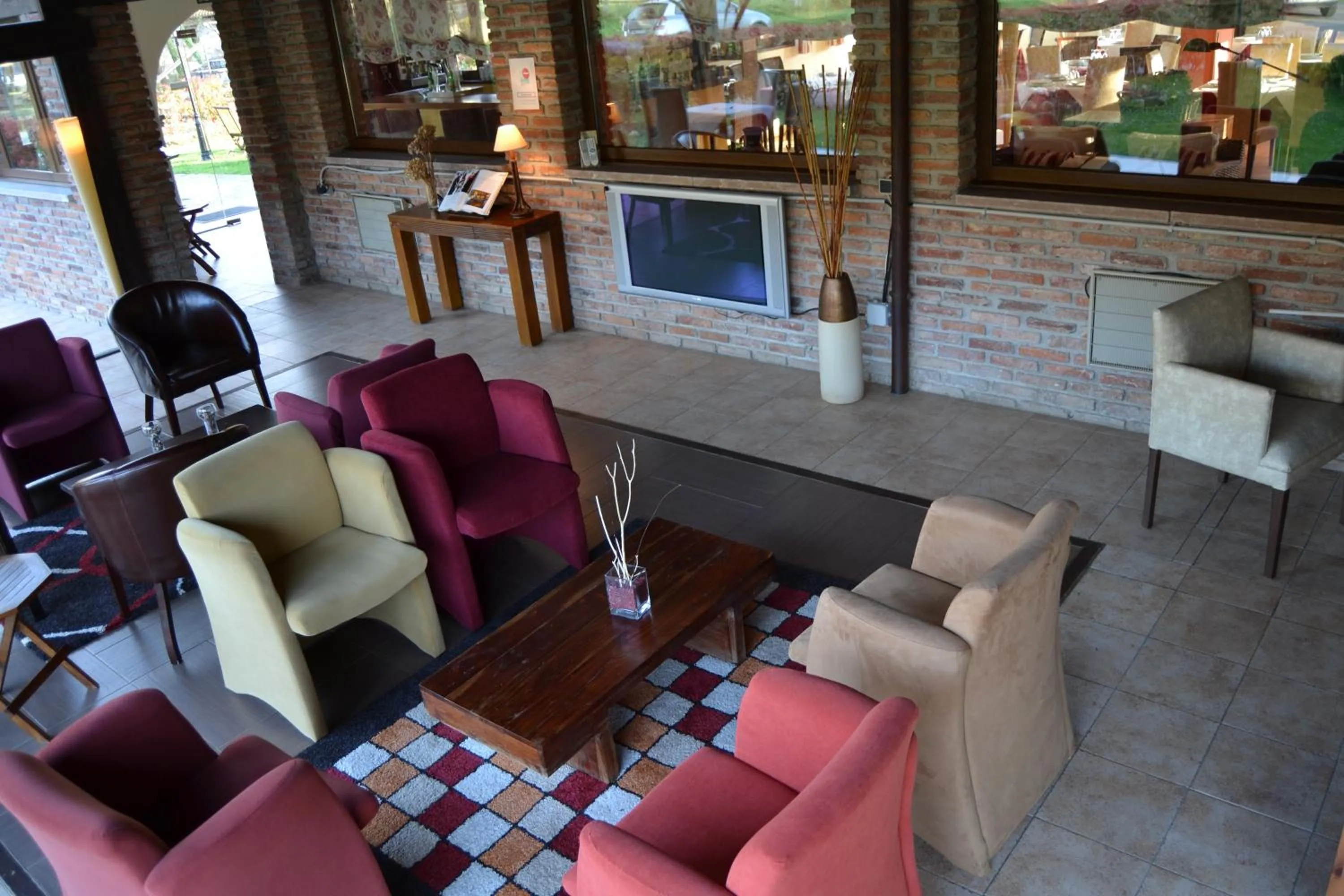 Communal lounge/ TV room in Hotel Rural Casa de Campo