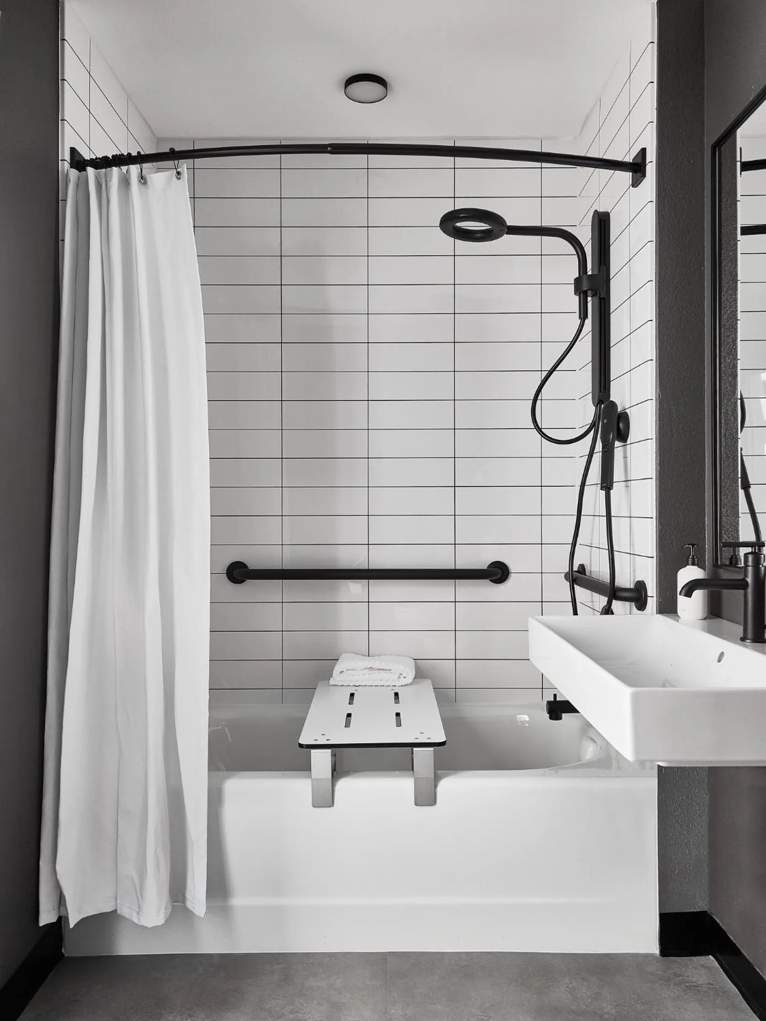 Shower in Field Station Moab