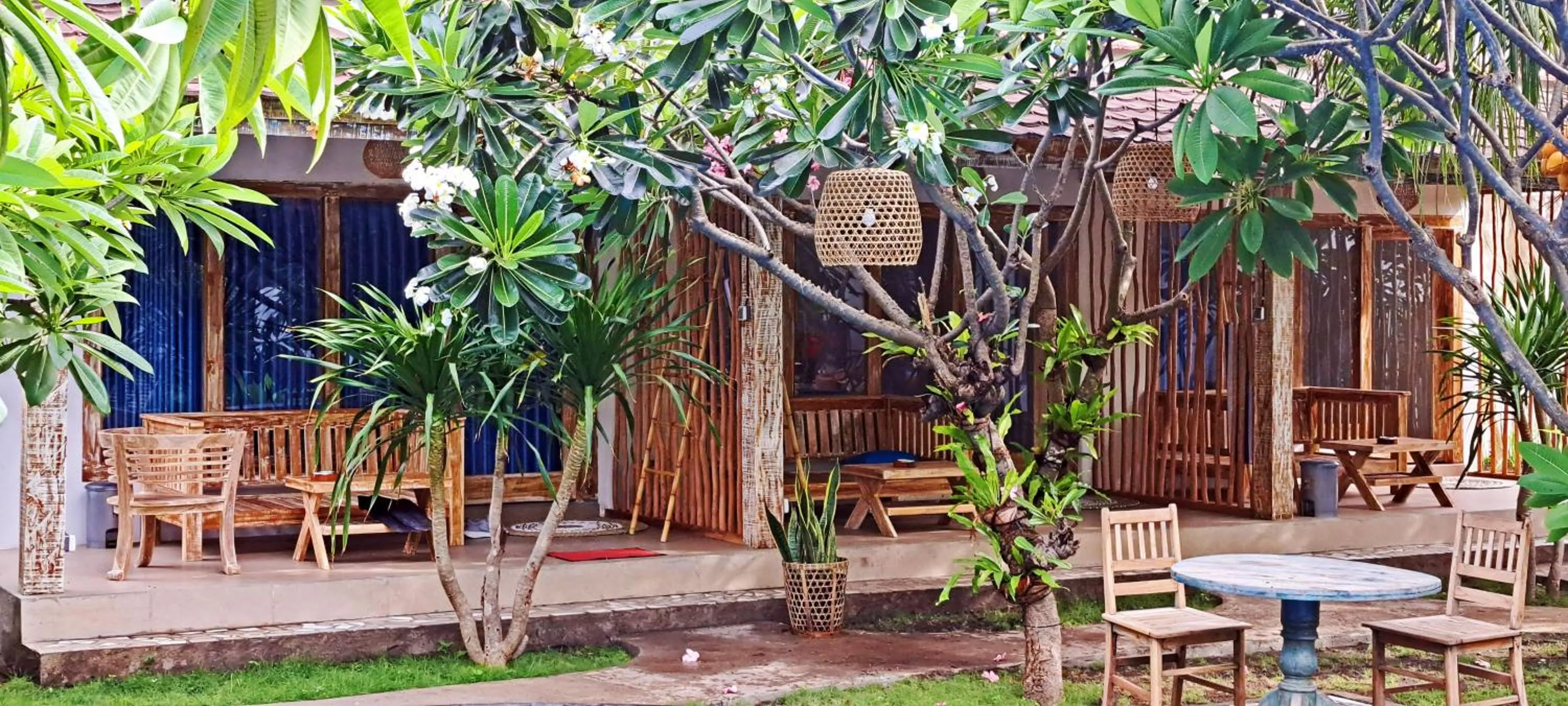 Property building in Oasis Villas