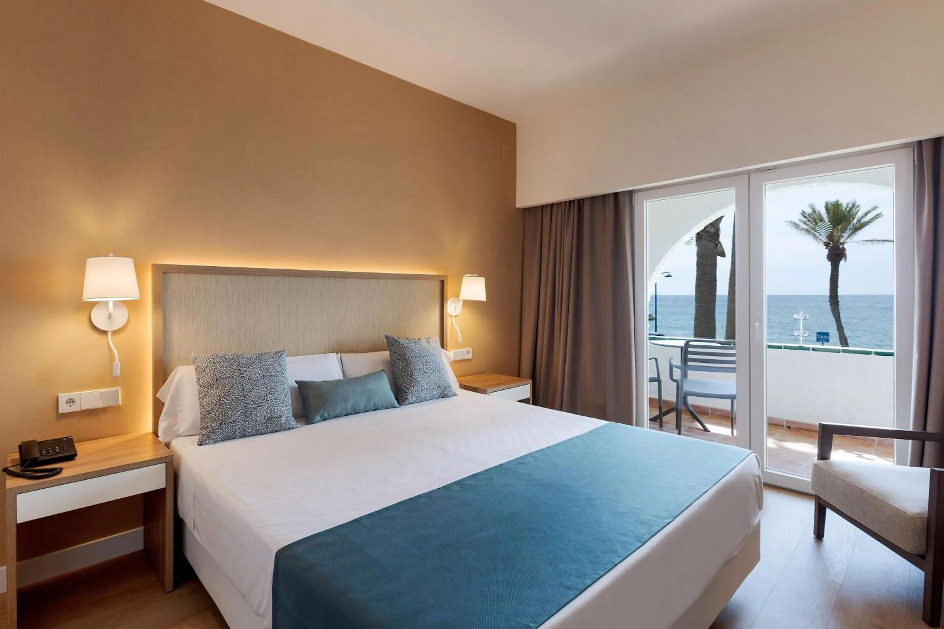 My Favorite Club Double Sea View in AluaSoul Menorca - Adults Only