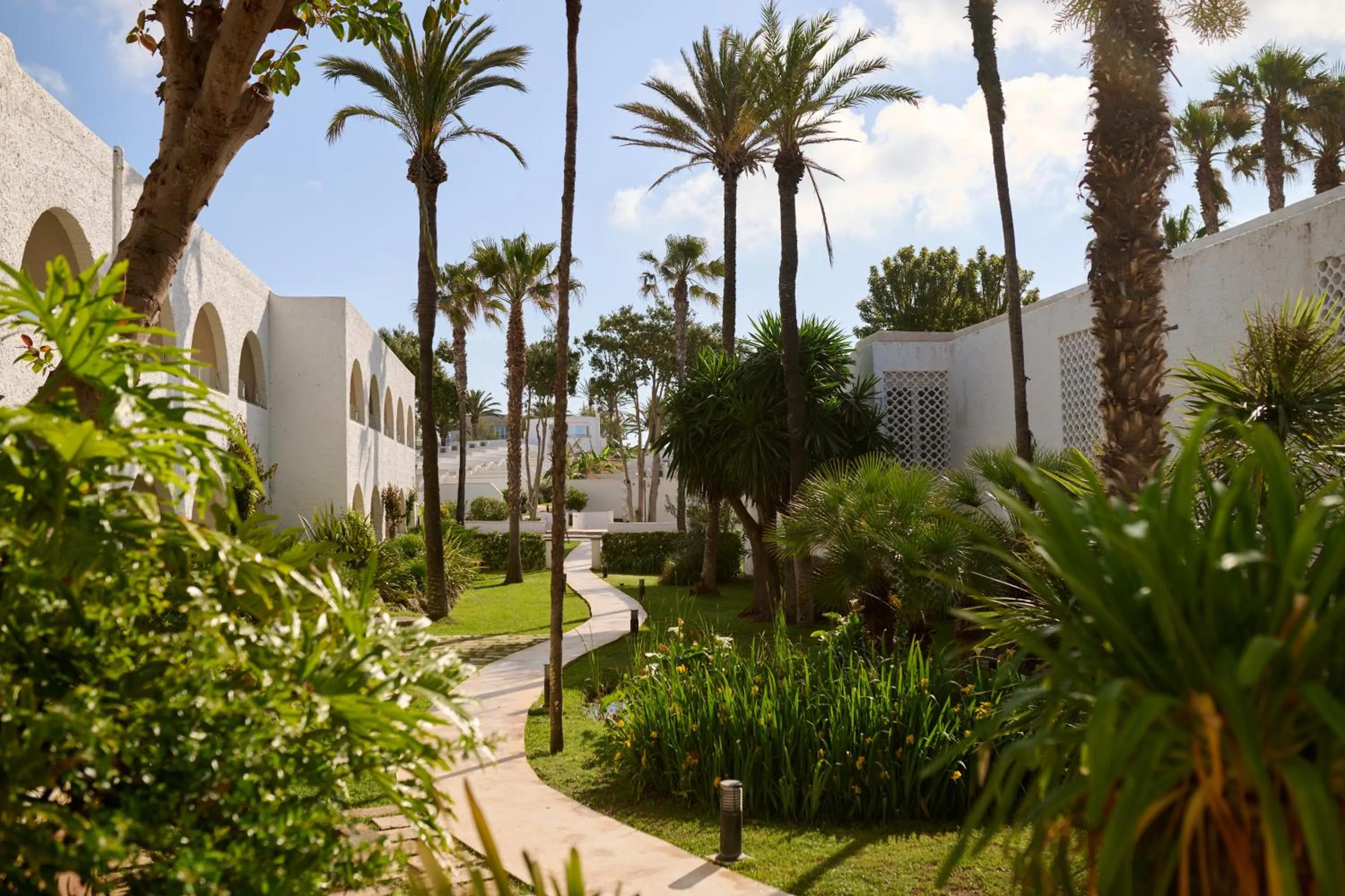 Garden in AluaSoul Menorca - Adults Only