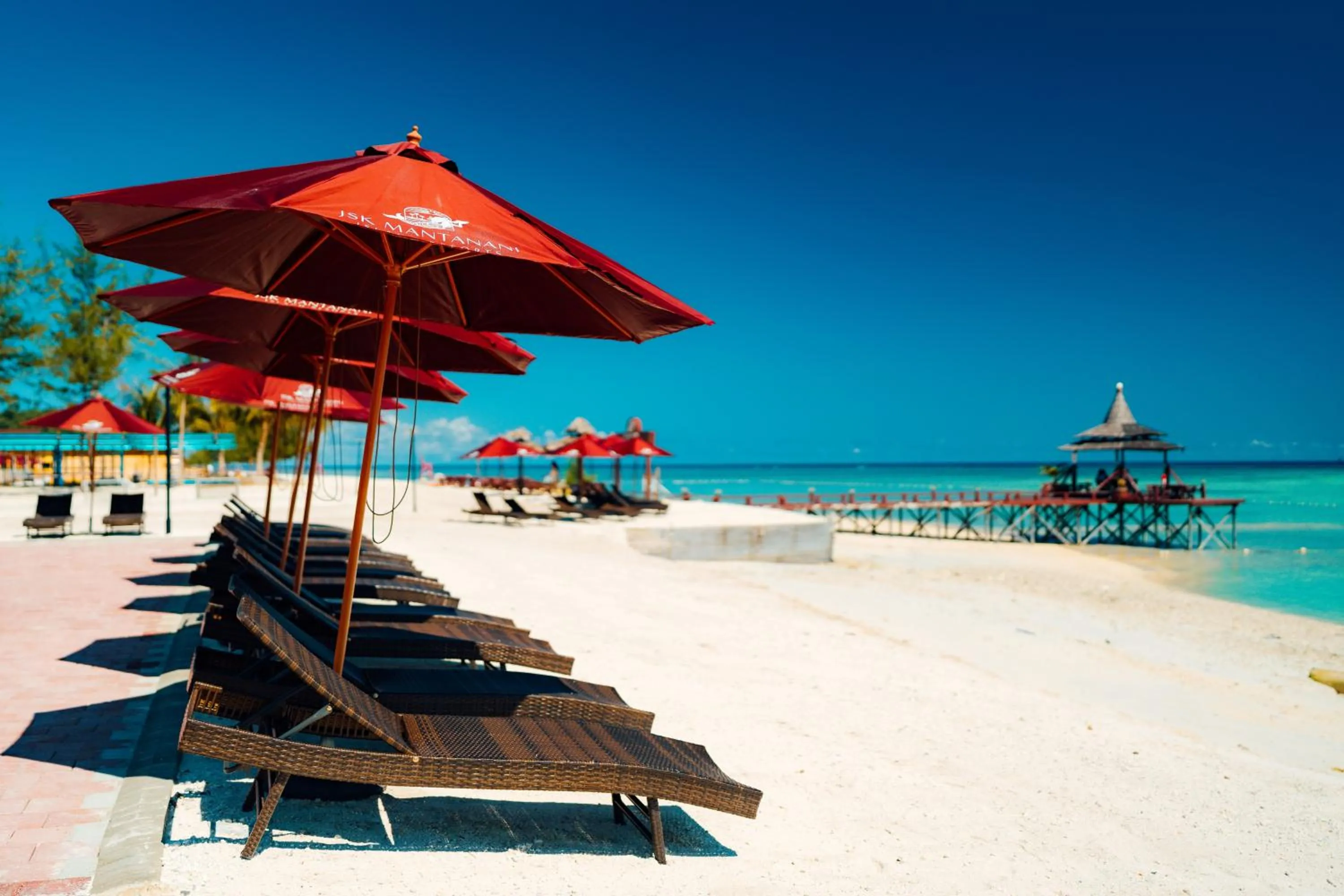 Beach in JSK Mantanani Island Resorts