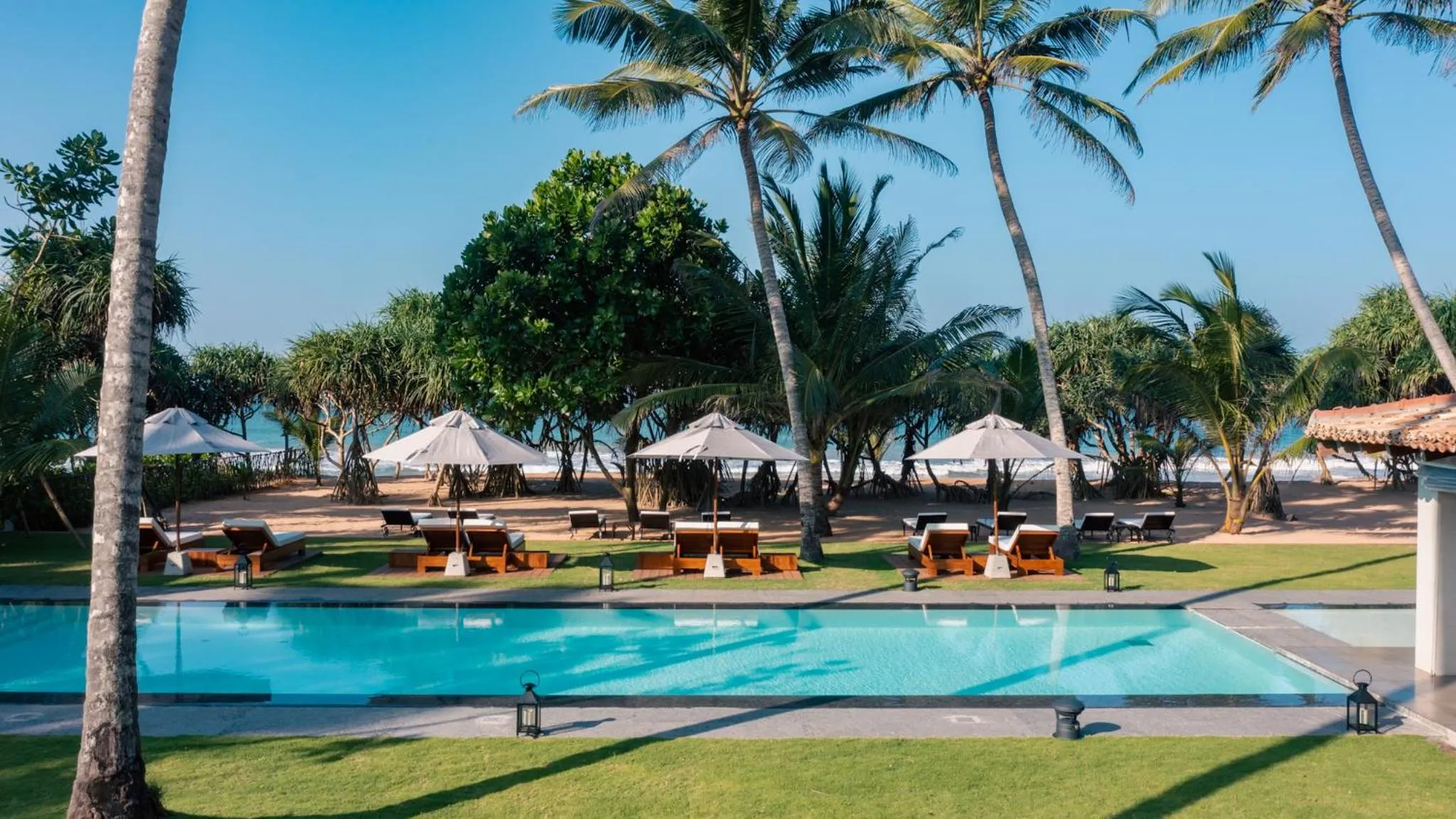 Garden view in Villa Thamburu, Bentota