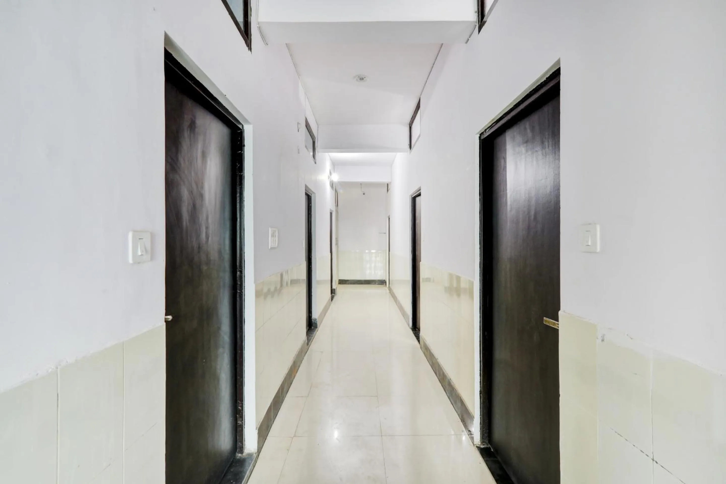 Bedroom in Hotel O SRV Palace