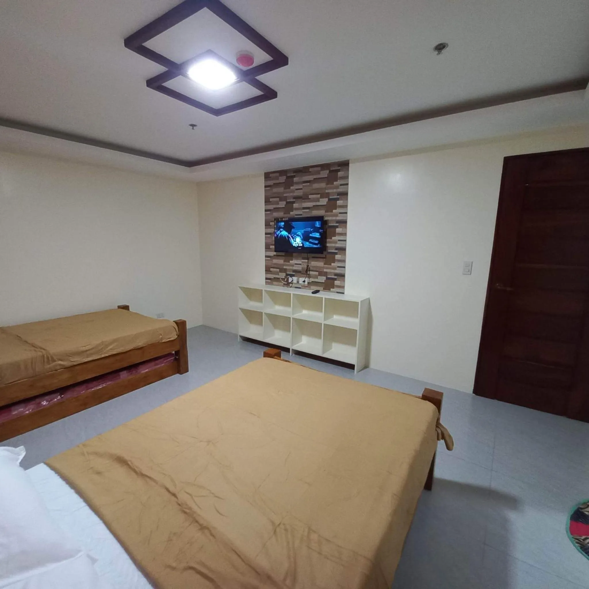 Bed in Visita highland Inn