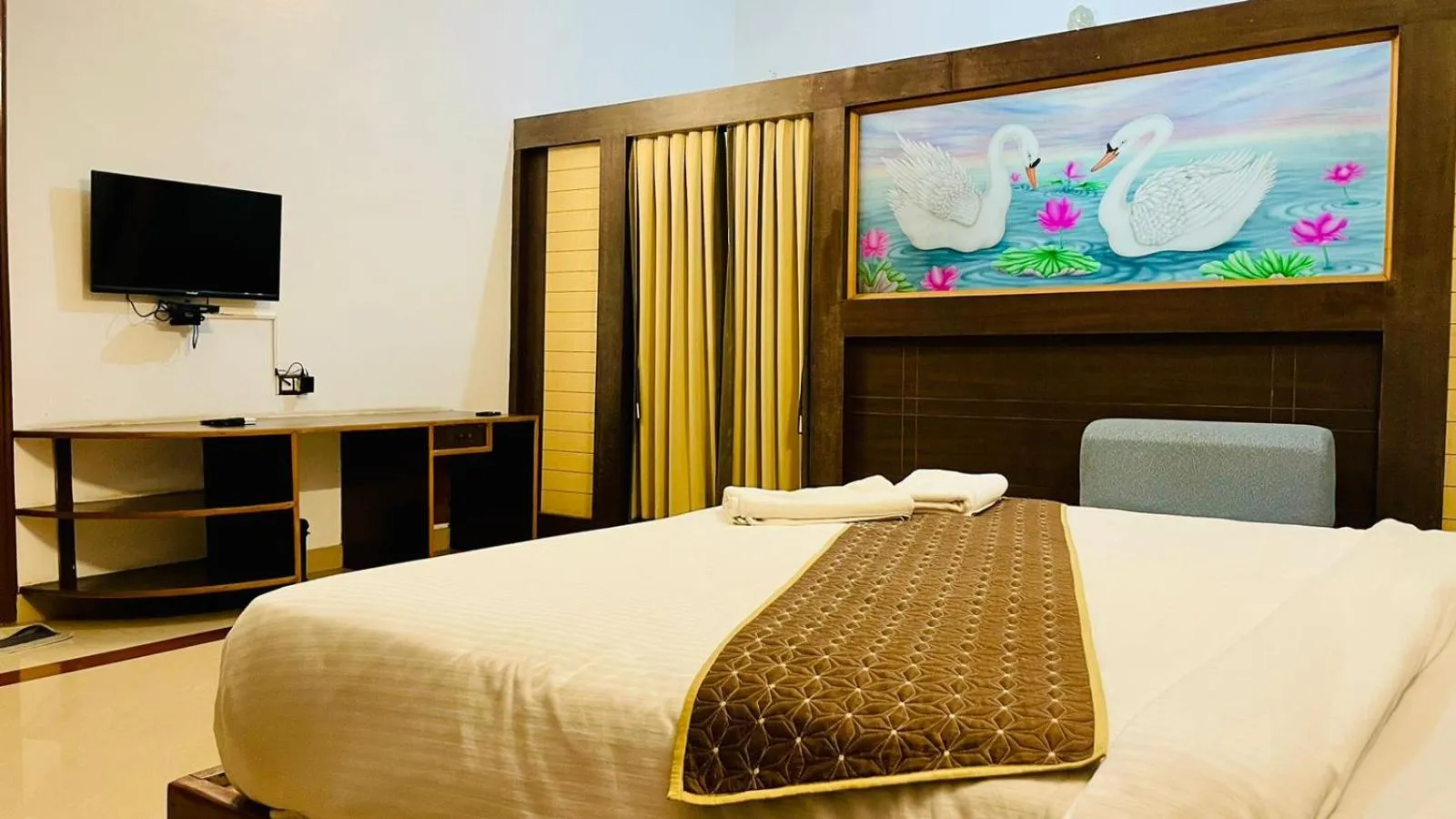 Bedroom, Bed in Advaitha Serenity Resorts