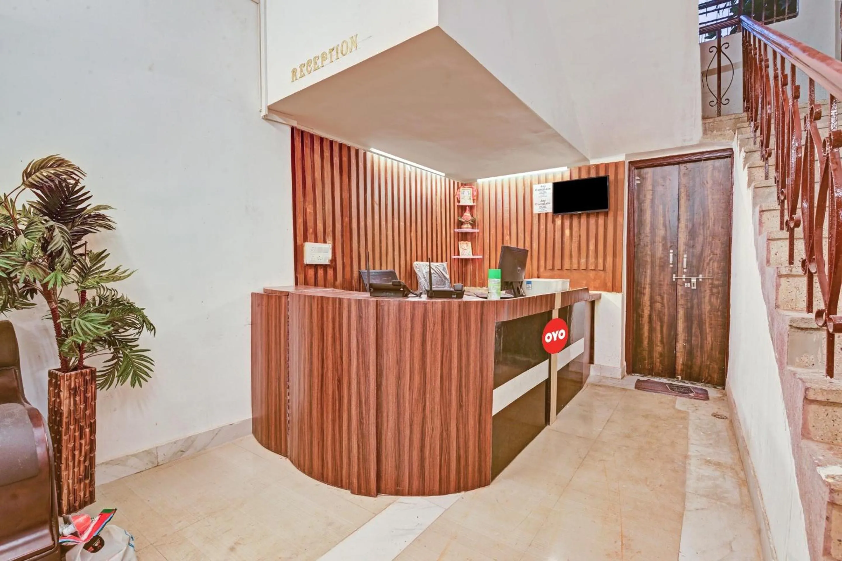 Lobby or reception in Hotel O The Goldy Inn