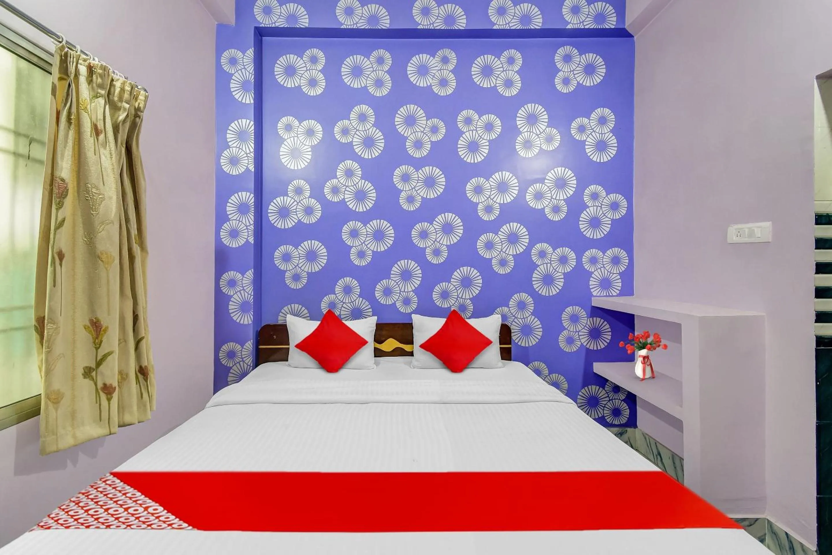 Bedroom, Bed in Hotel O Heritage Inn