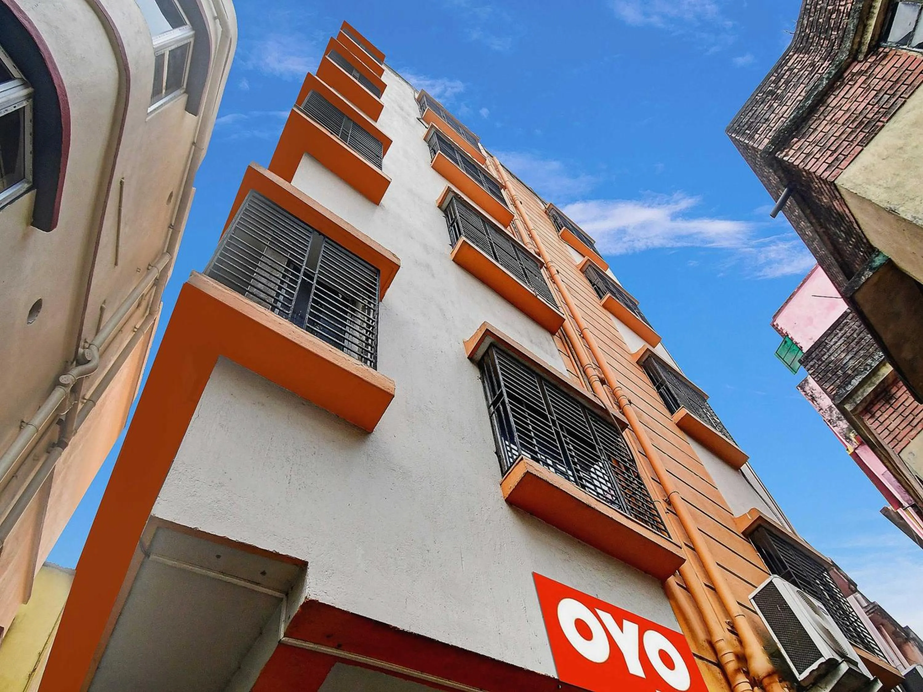 Facade/entrance in Hotel O Grand Lazeez Dumurjala outdoor Stadium