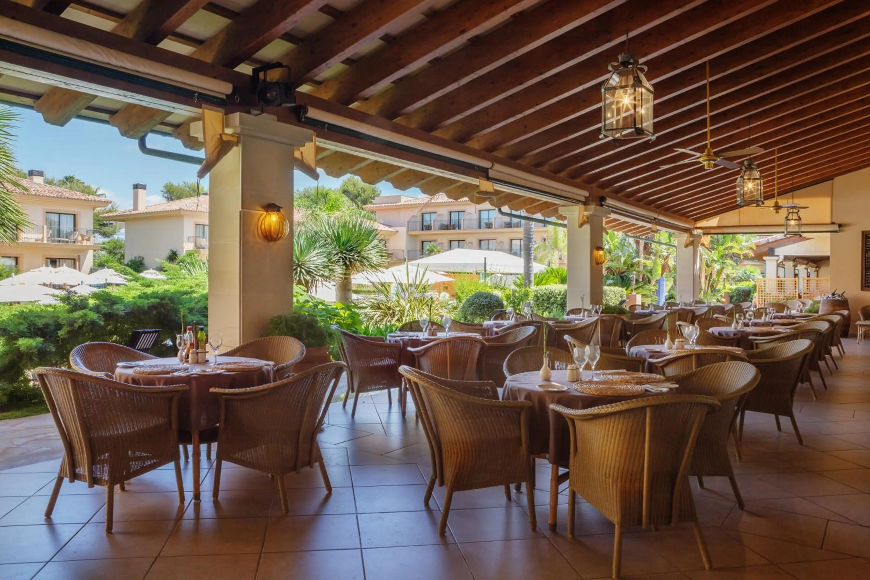 Restaurant/places to eat in La Quinta Menorca by PortBlue Boutique - Adults Only