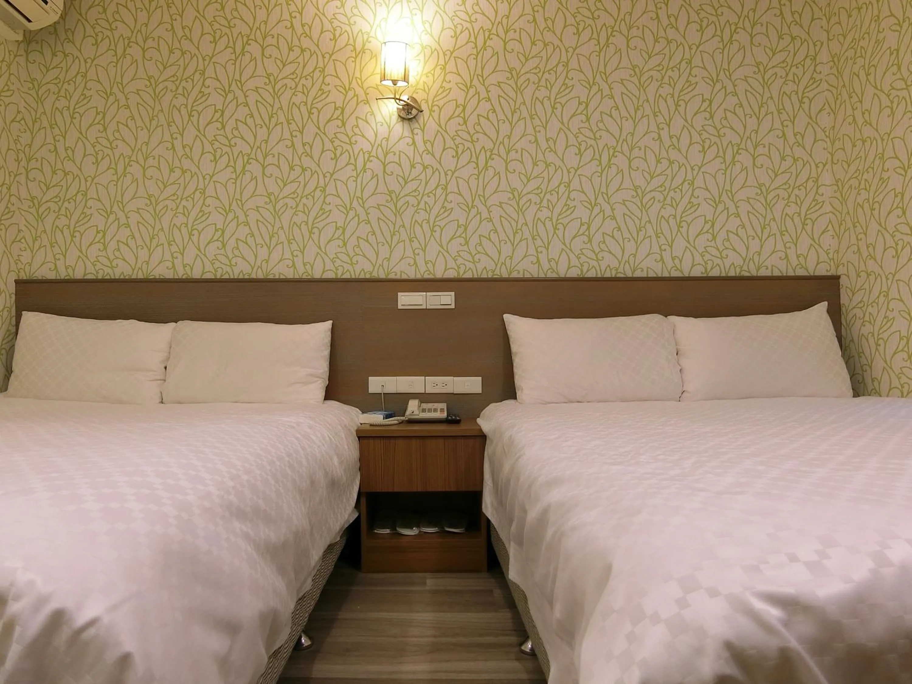 Bedroom, Bed in Taiwan Seven Days Boutique Hotel