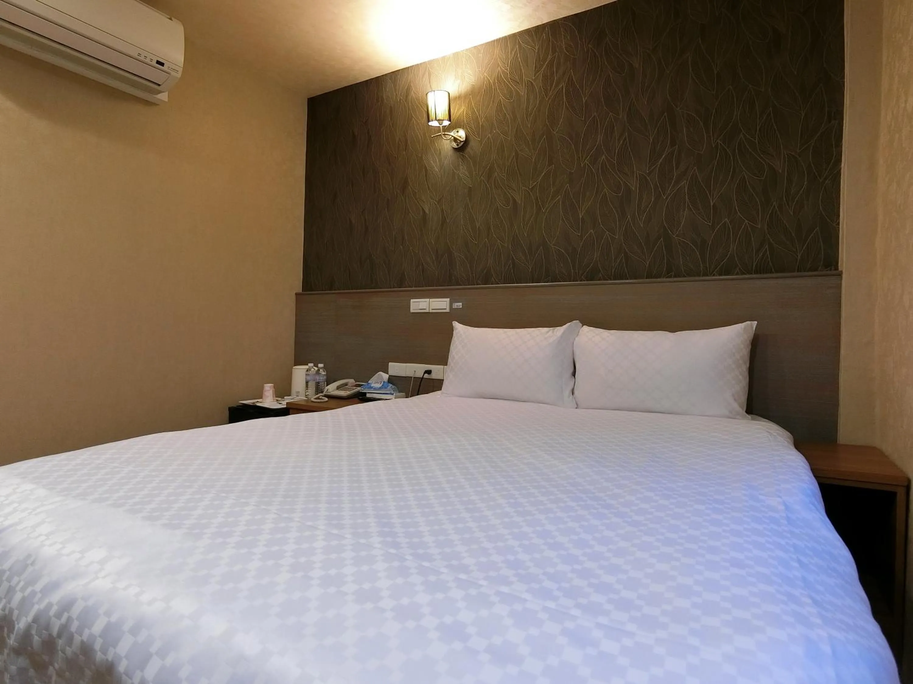 Bed in Taiwan Seven Days Boutique Hotel