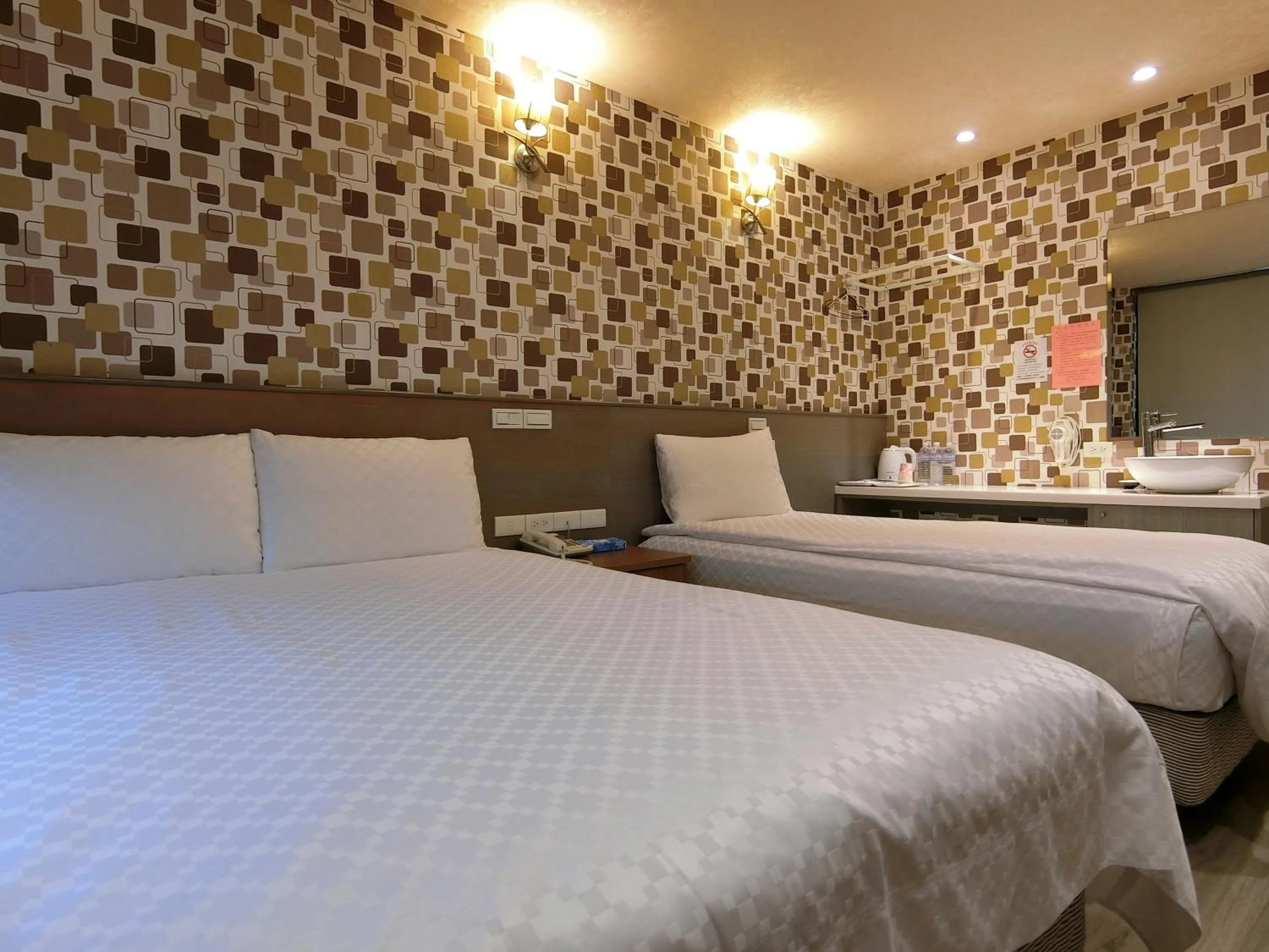 Bedroom, Bed in Taiwan Seven Days Boutique Hotel