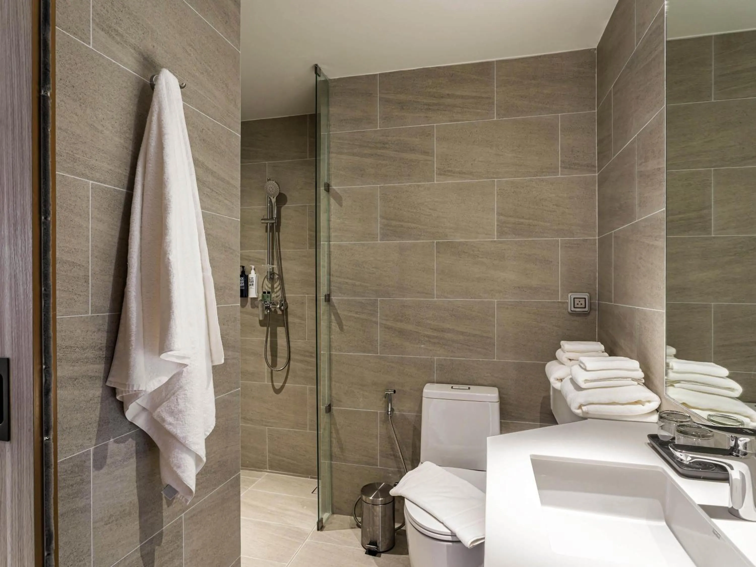 Bedroom in ibis Chiang Mai Nimman Journeyhub