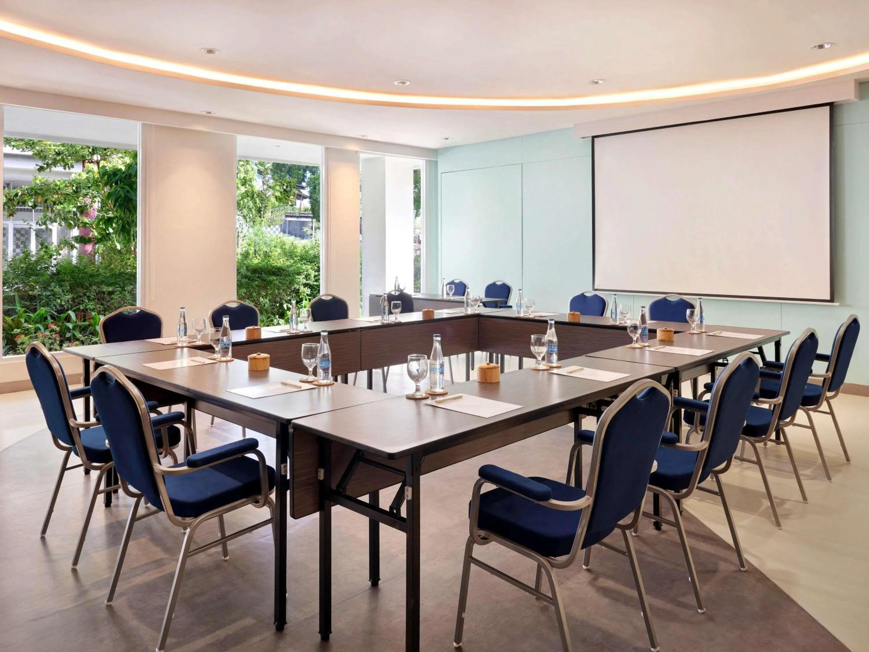 Meeting/conference room in Grand Mercure Bali Seminyak