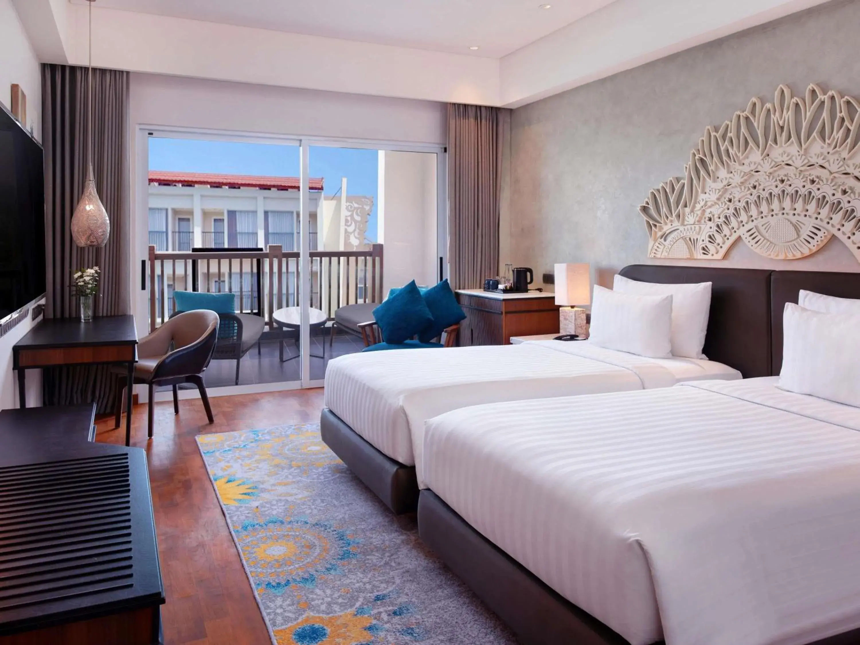 Deluxe Room Twin Beds in Grand Mercure Bali Seminyak Deluxe Room Twin Beds in Grand Mercure Bali Seminyak