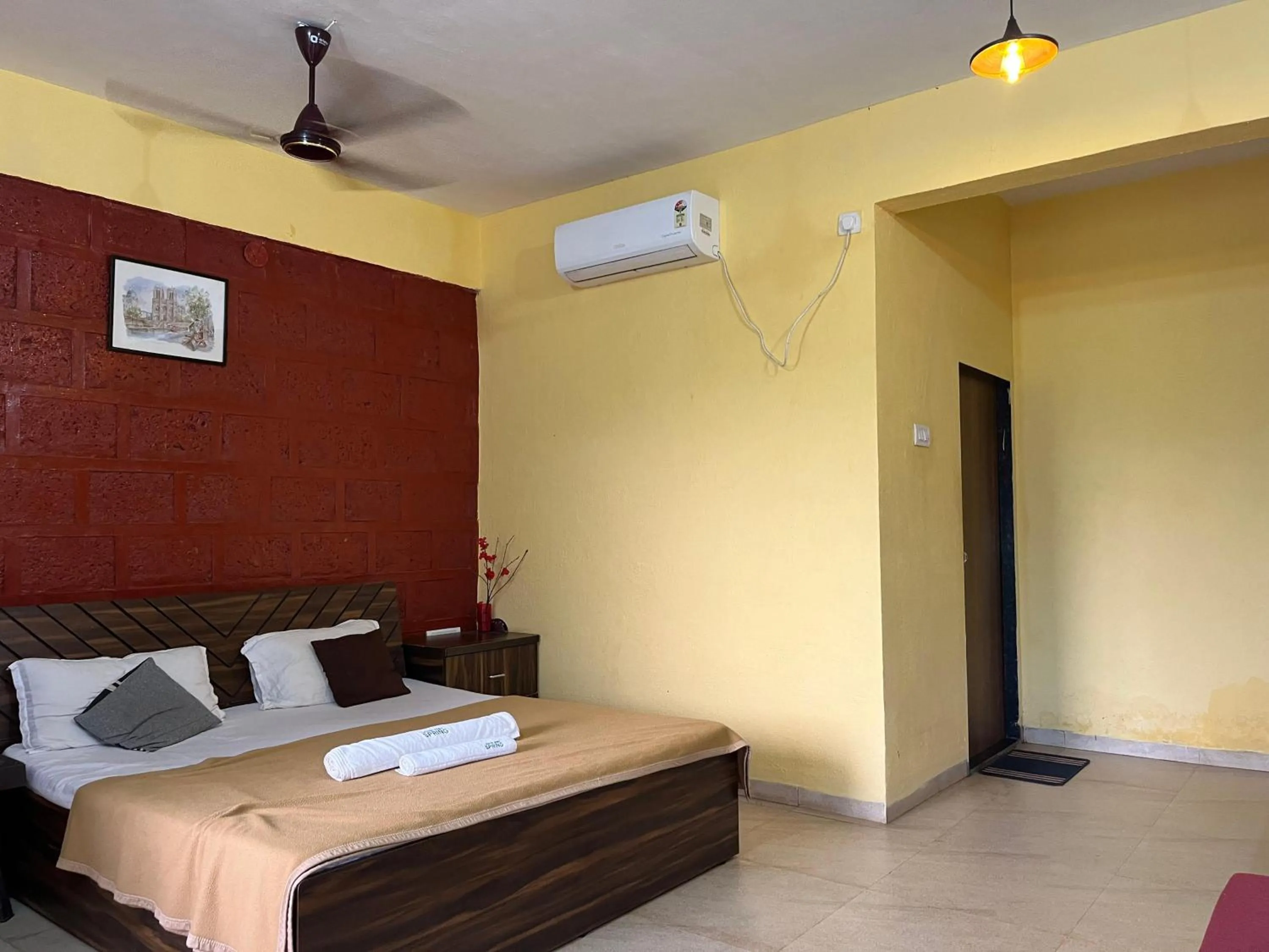 Photo of the whole room, Bed in Spring Nature Stay