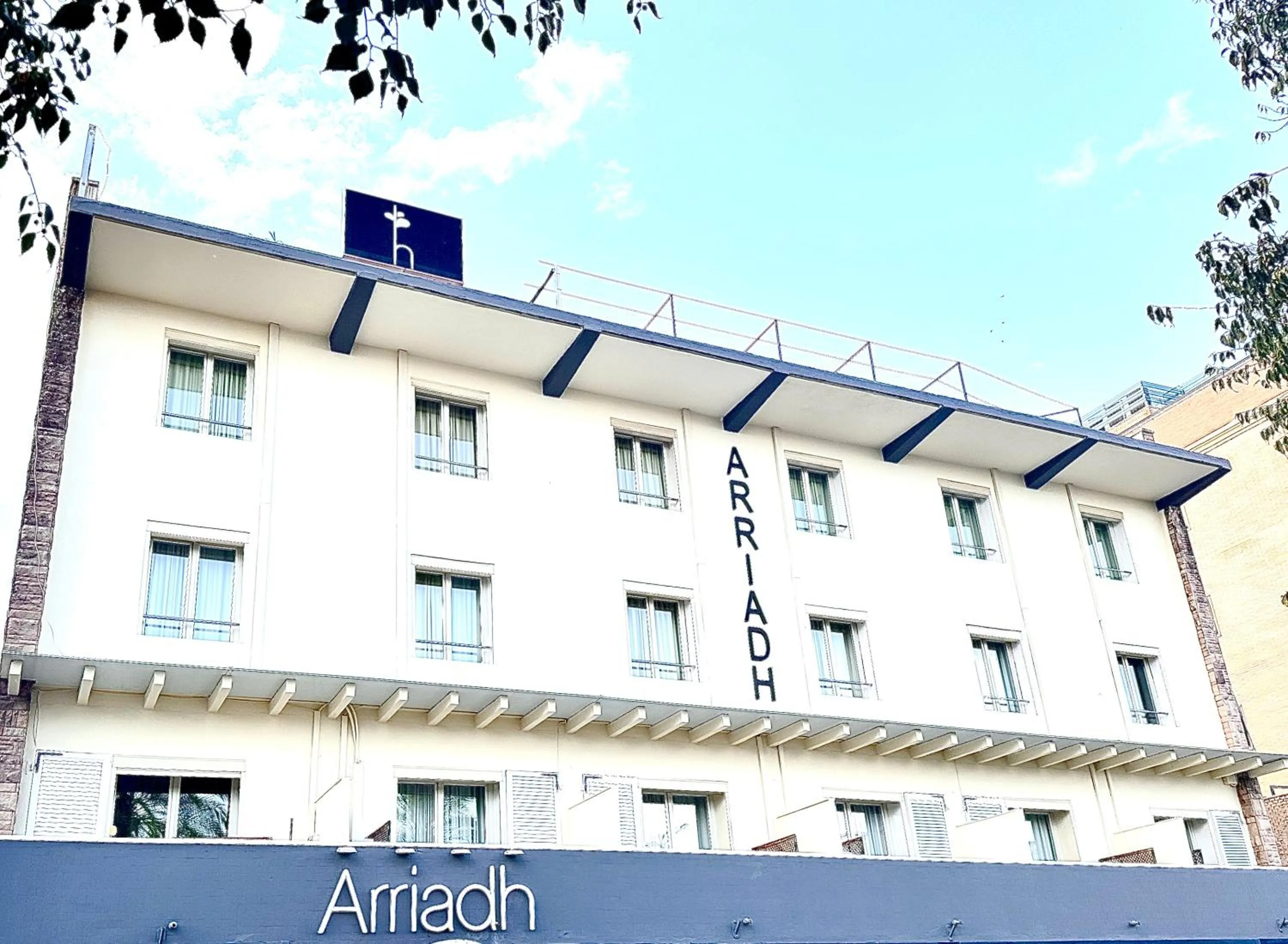 Property building in Arriadh