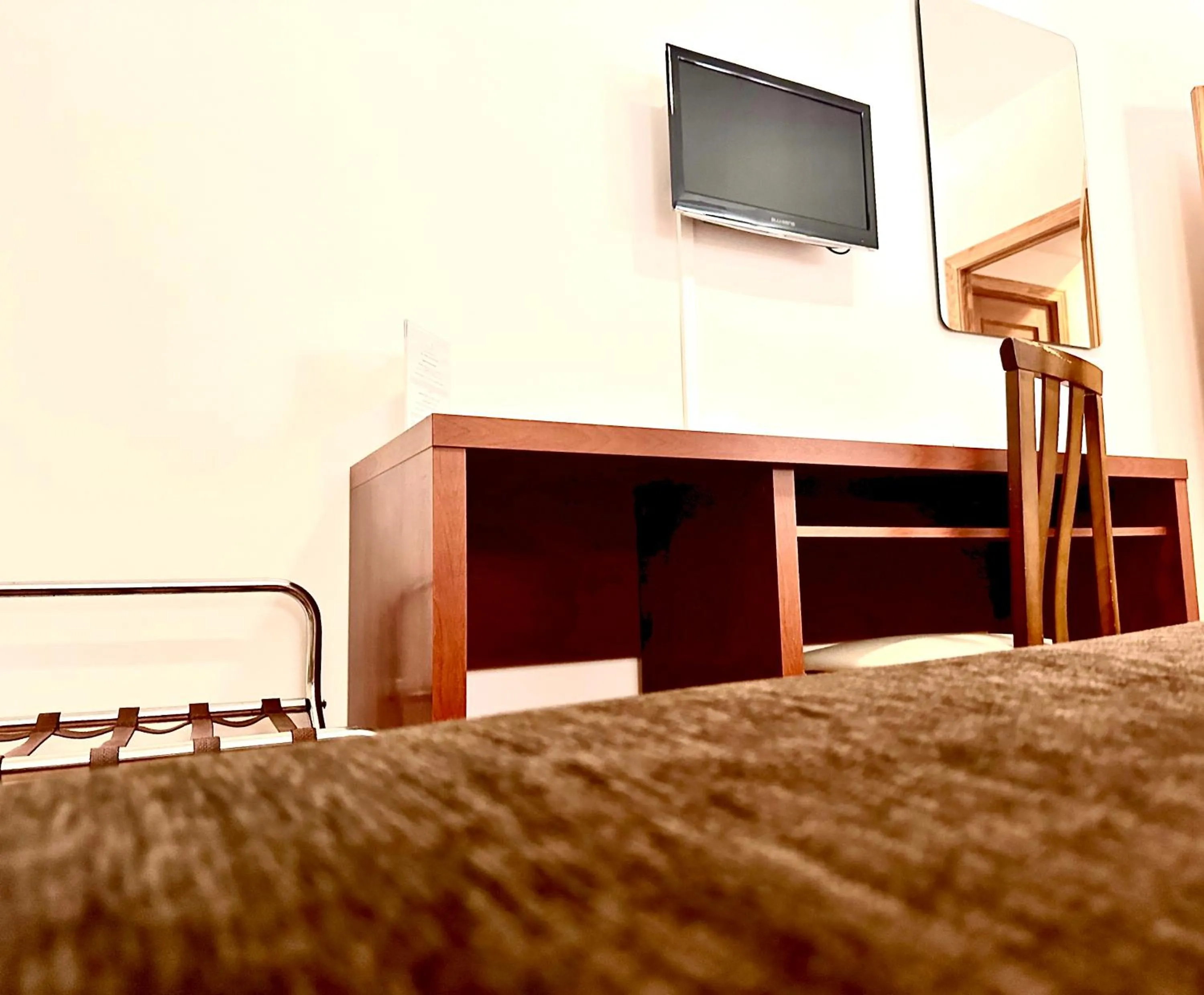 TV and multimedia, Bed in Arriadh