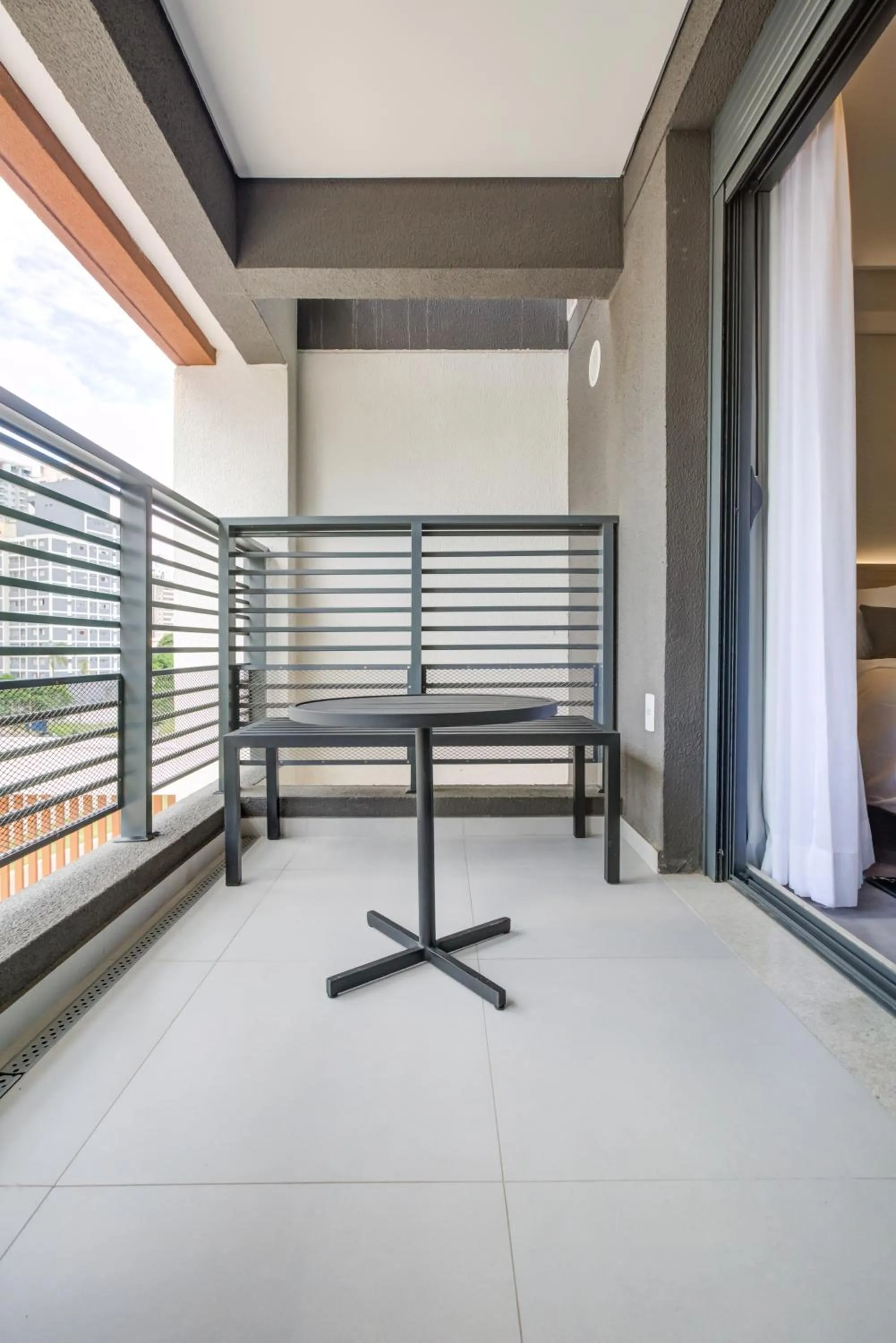 Balcony/Terrace in Roomo Brooklin Morumbi Residencial