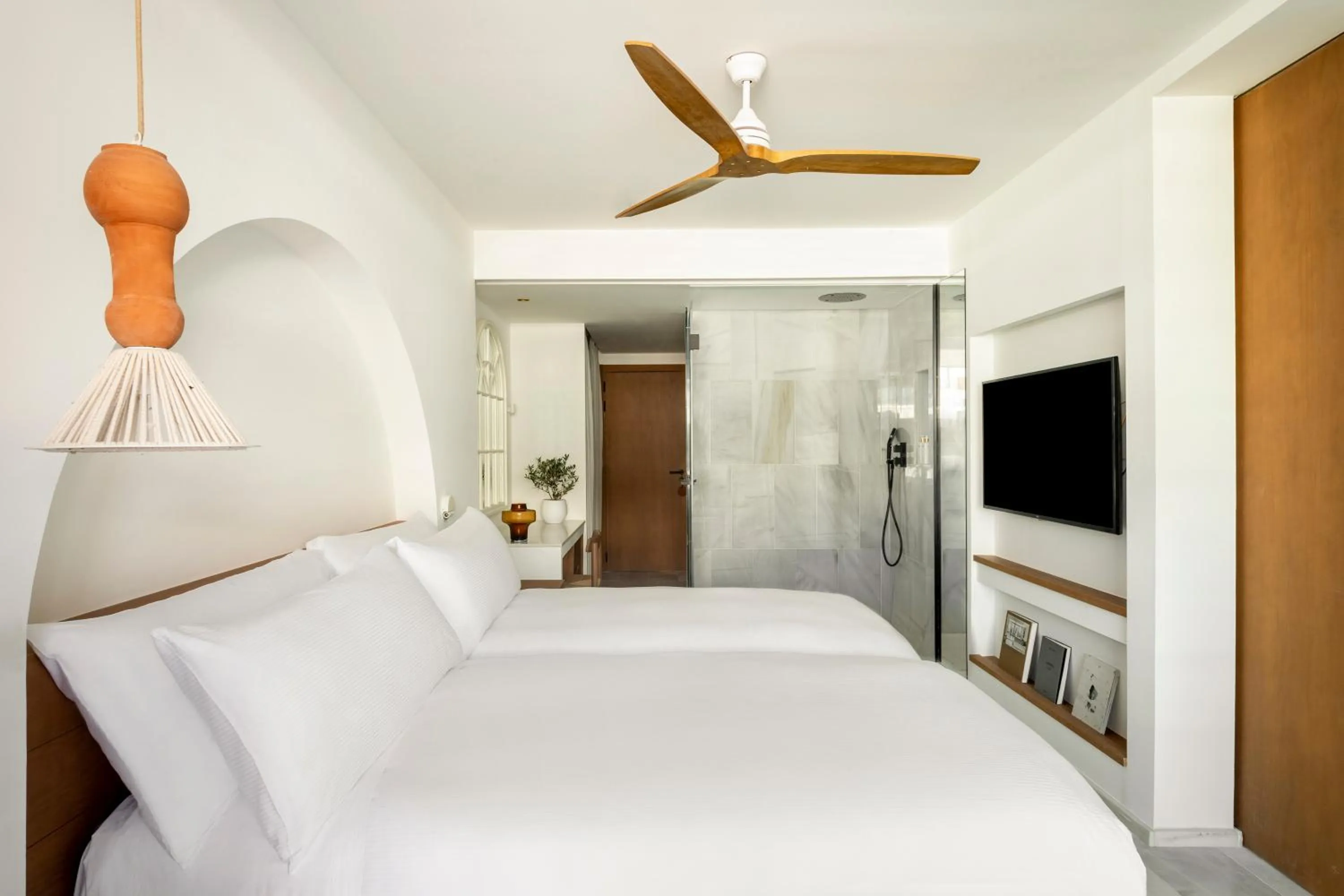 Bed in Villa Le Blanc, a Gran Meliá Hotel - The Leading Hotels of The World