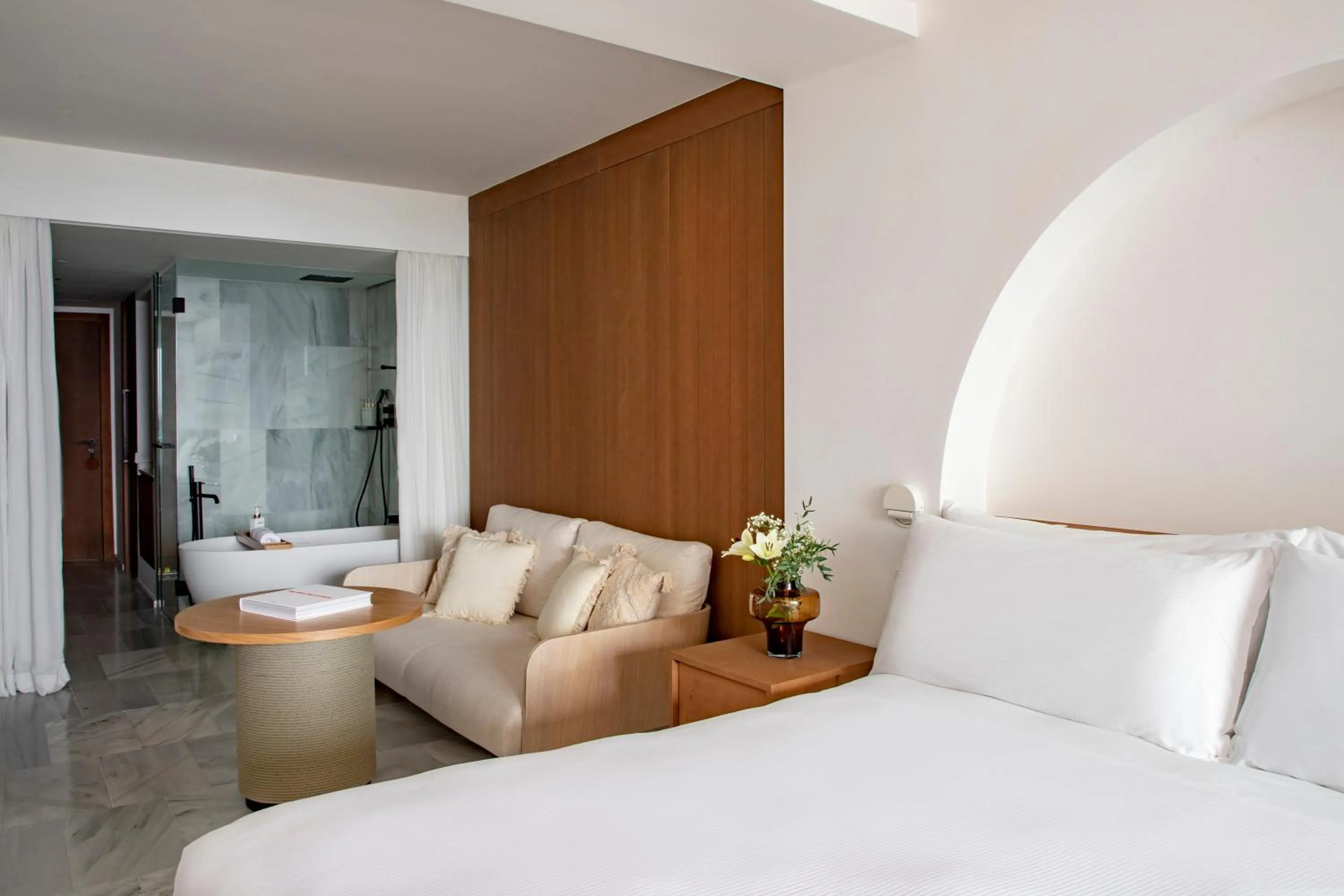 Bed in Villa Le Blanc, a Gran Meliá Hotel - The Leading Hotels of The World