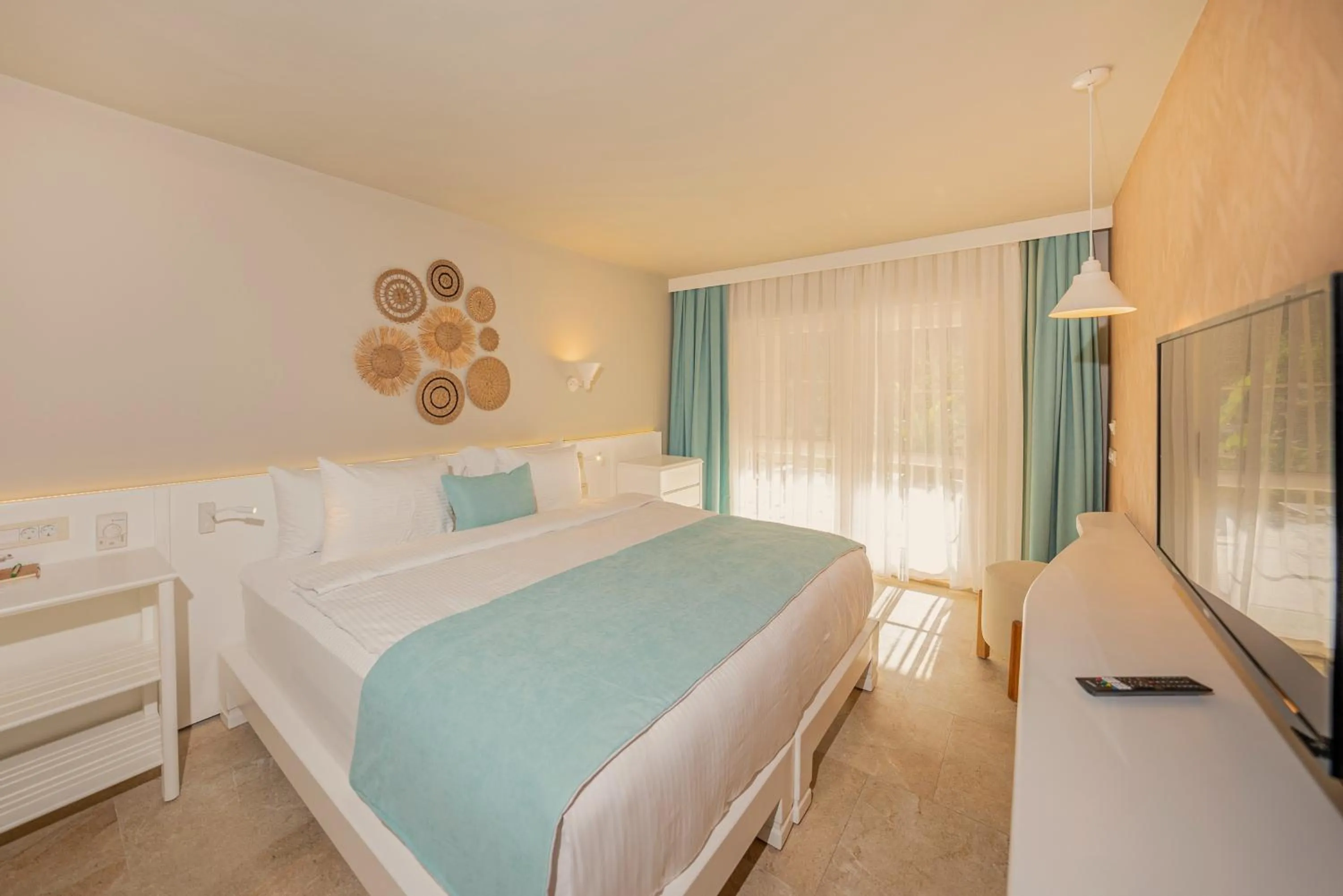 Bed in Kairos Valley Wellness & Longevity