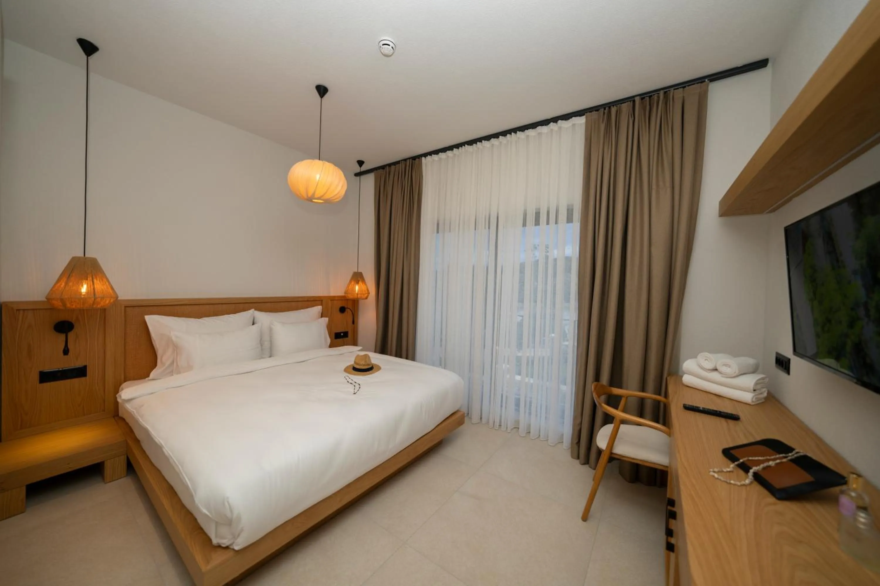 Bedroom, Bed in Kairos Valley Wellness & Longevity