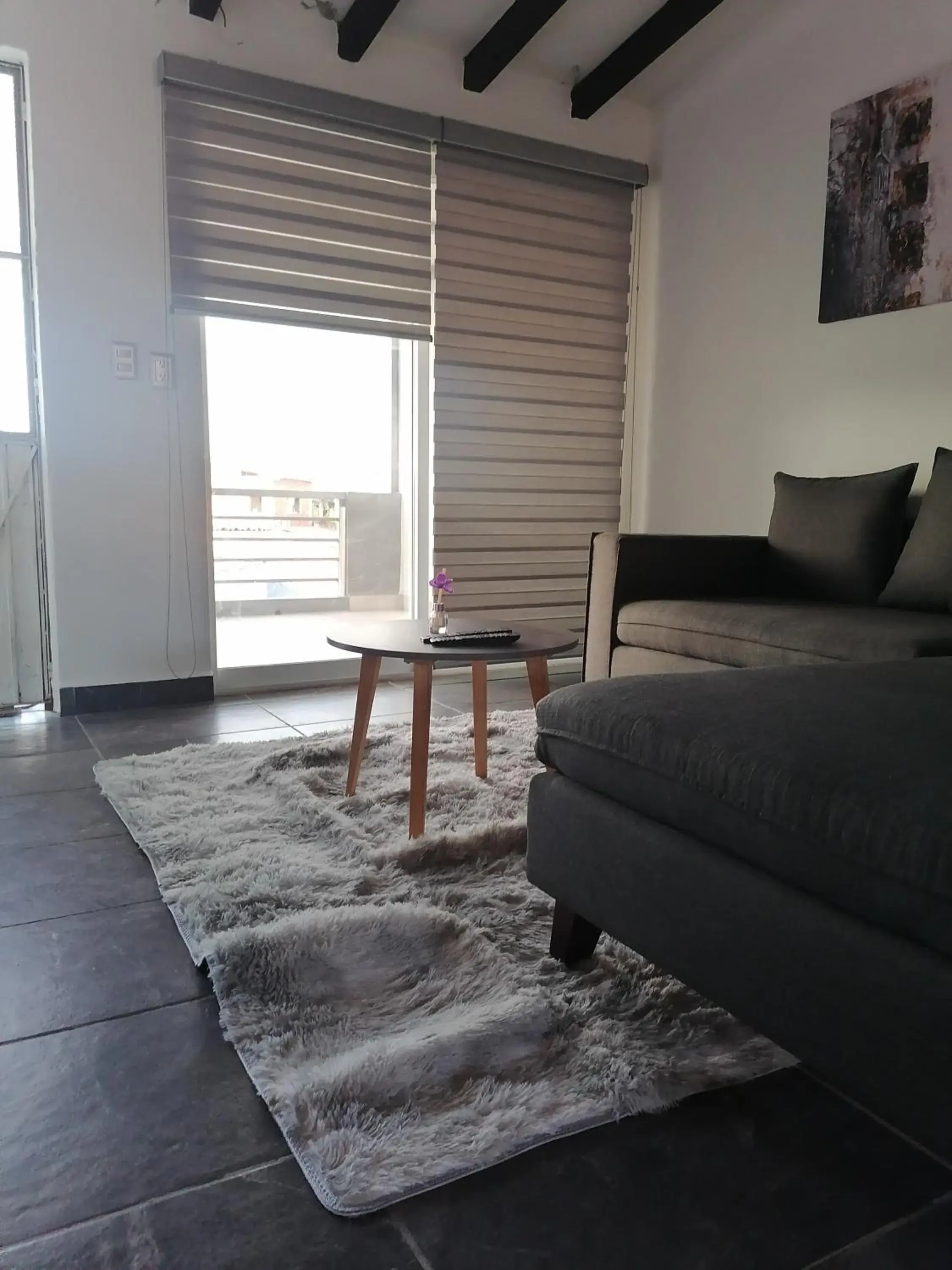 Camberos Place - centrally-located loft-penthouse Camberos Place - centrally-located loft-penthouse