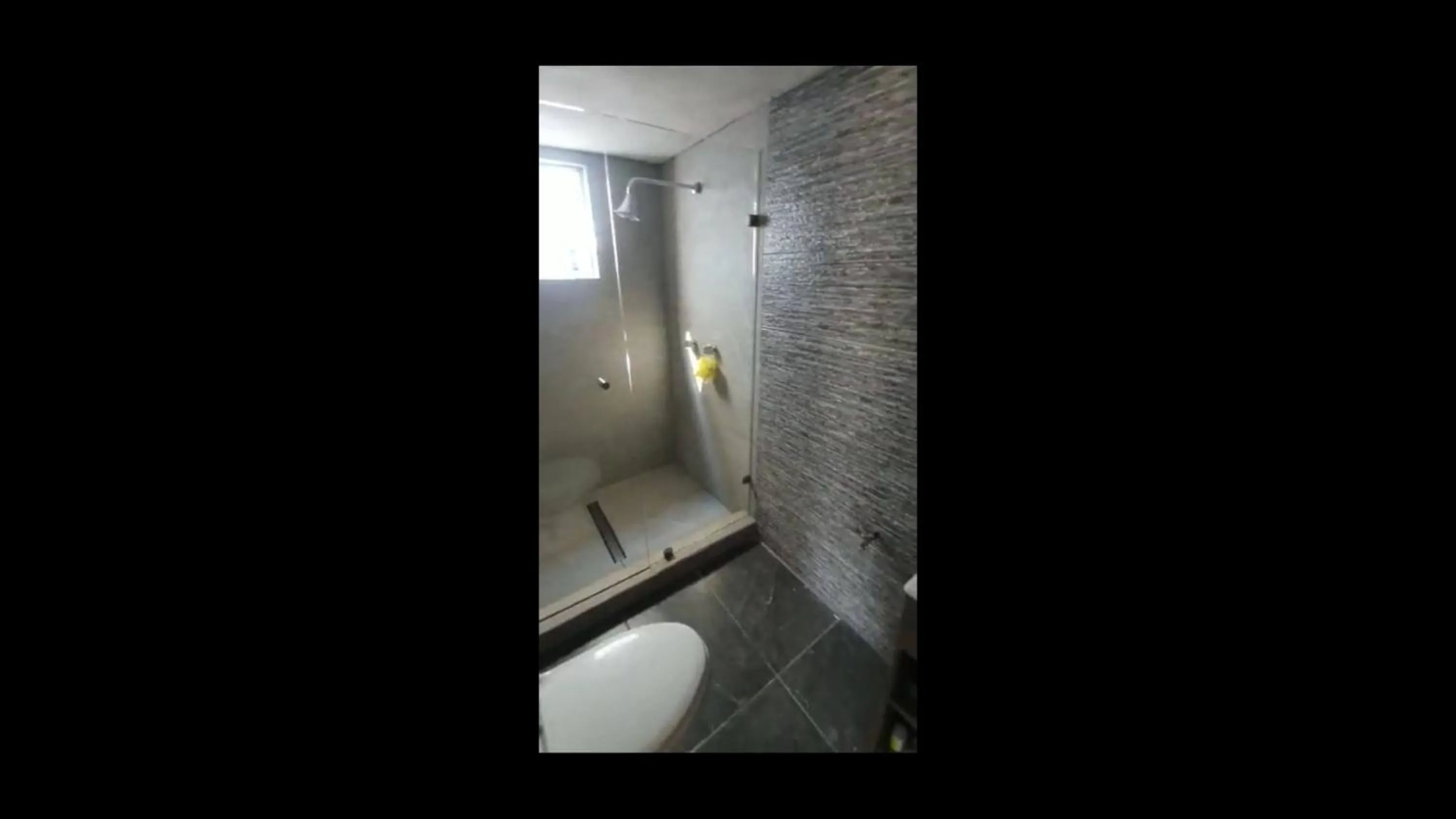 Bathroom in Camberos Place - centrally-located loft-penthouse