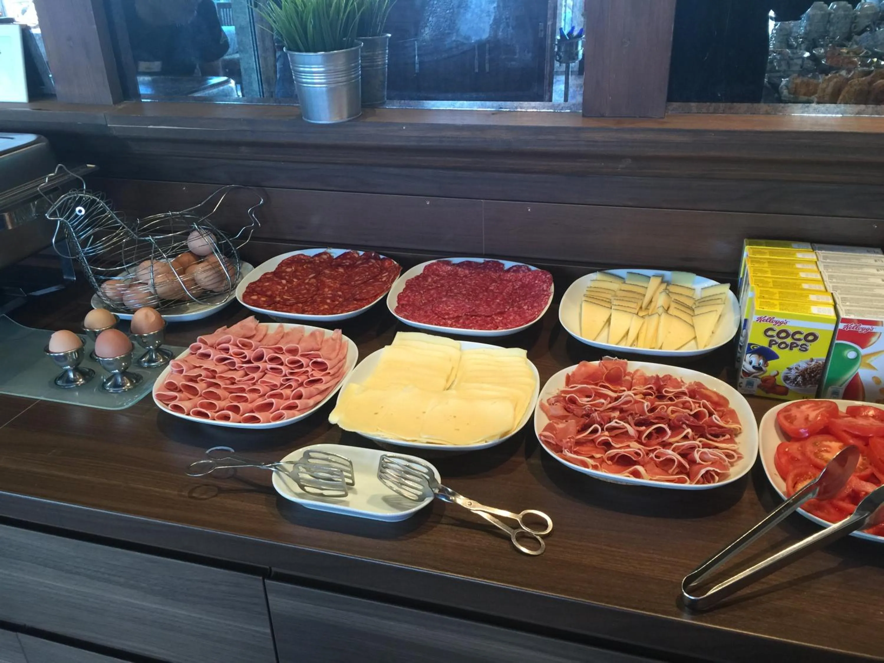 Restaurant/places to eat in Toboso Apar - Turis