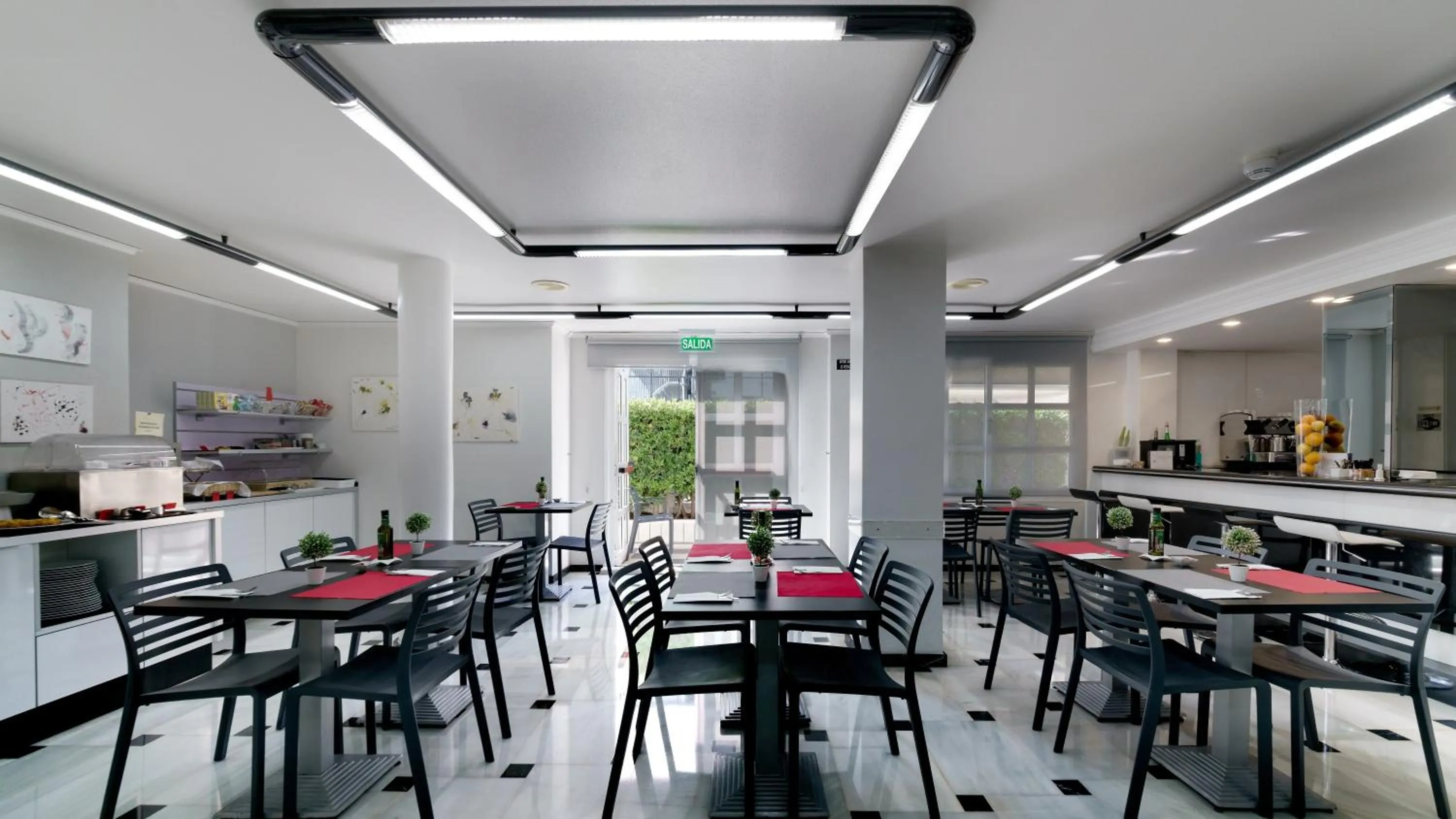 Lounge or bar in Hotel Albatros