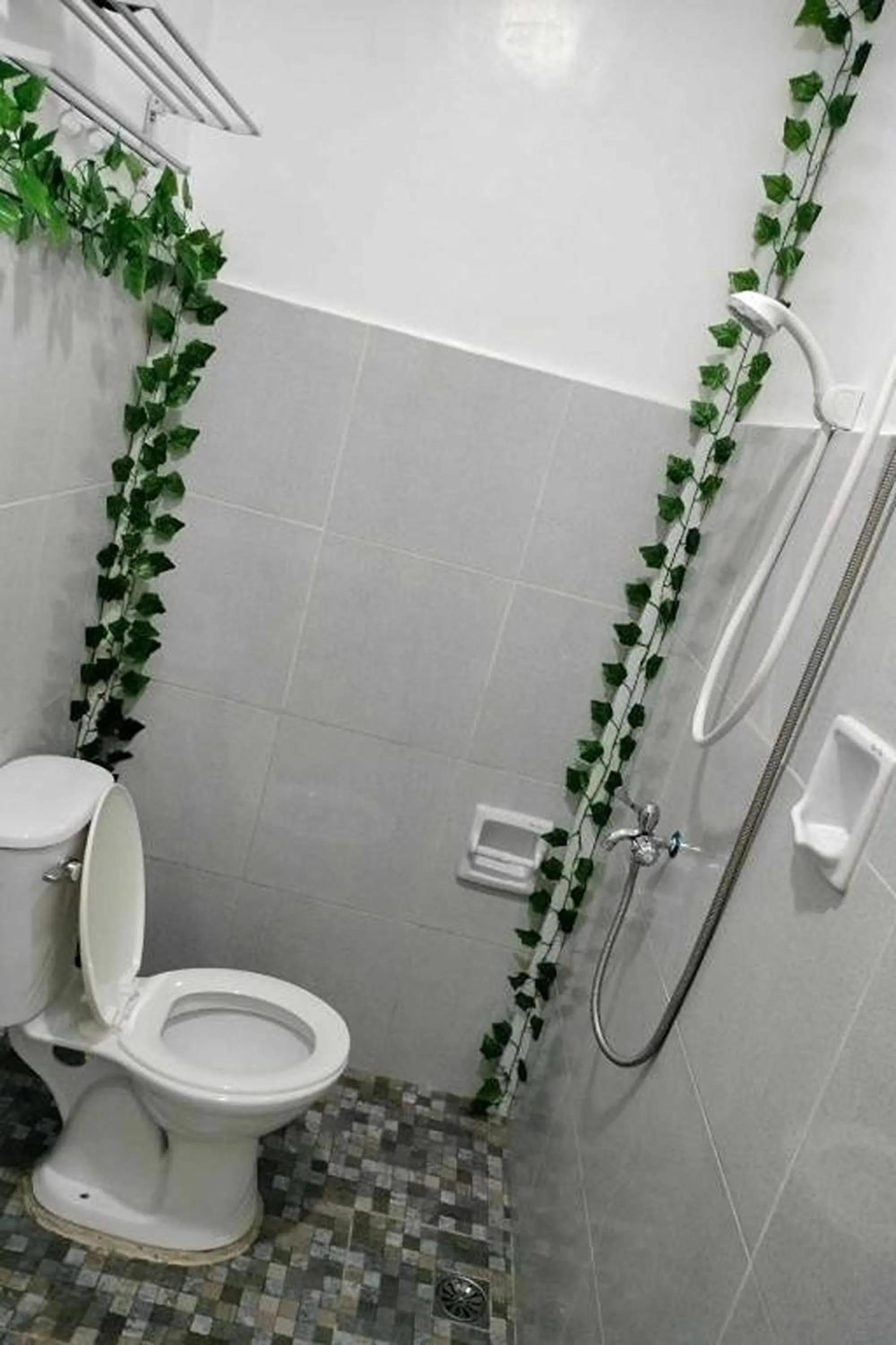 Bathroom in Woza Inn Boracay