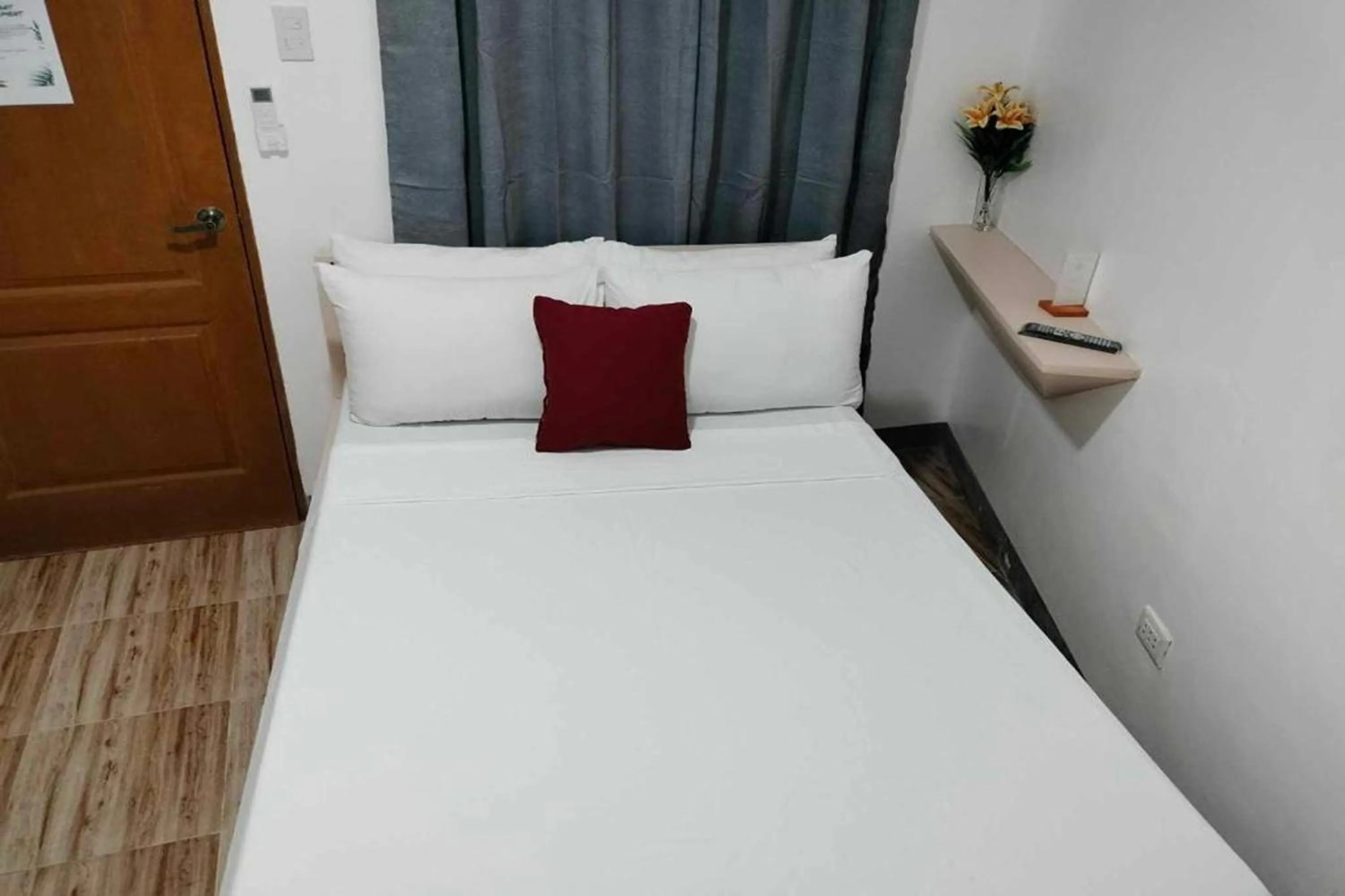 Bedroom, Bed in Woza Inn Boracay