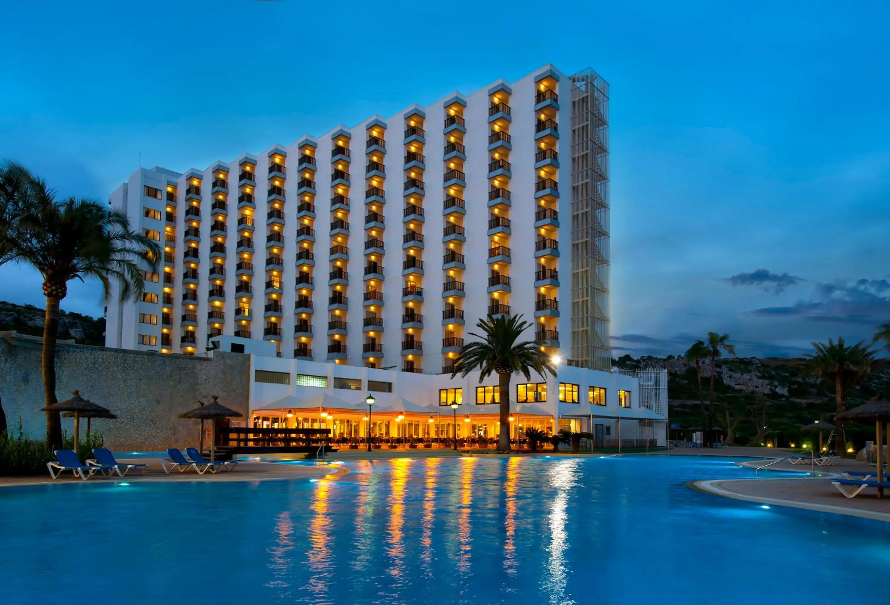 Facade/entrance in Sol Milanos Pingüinos