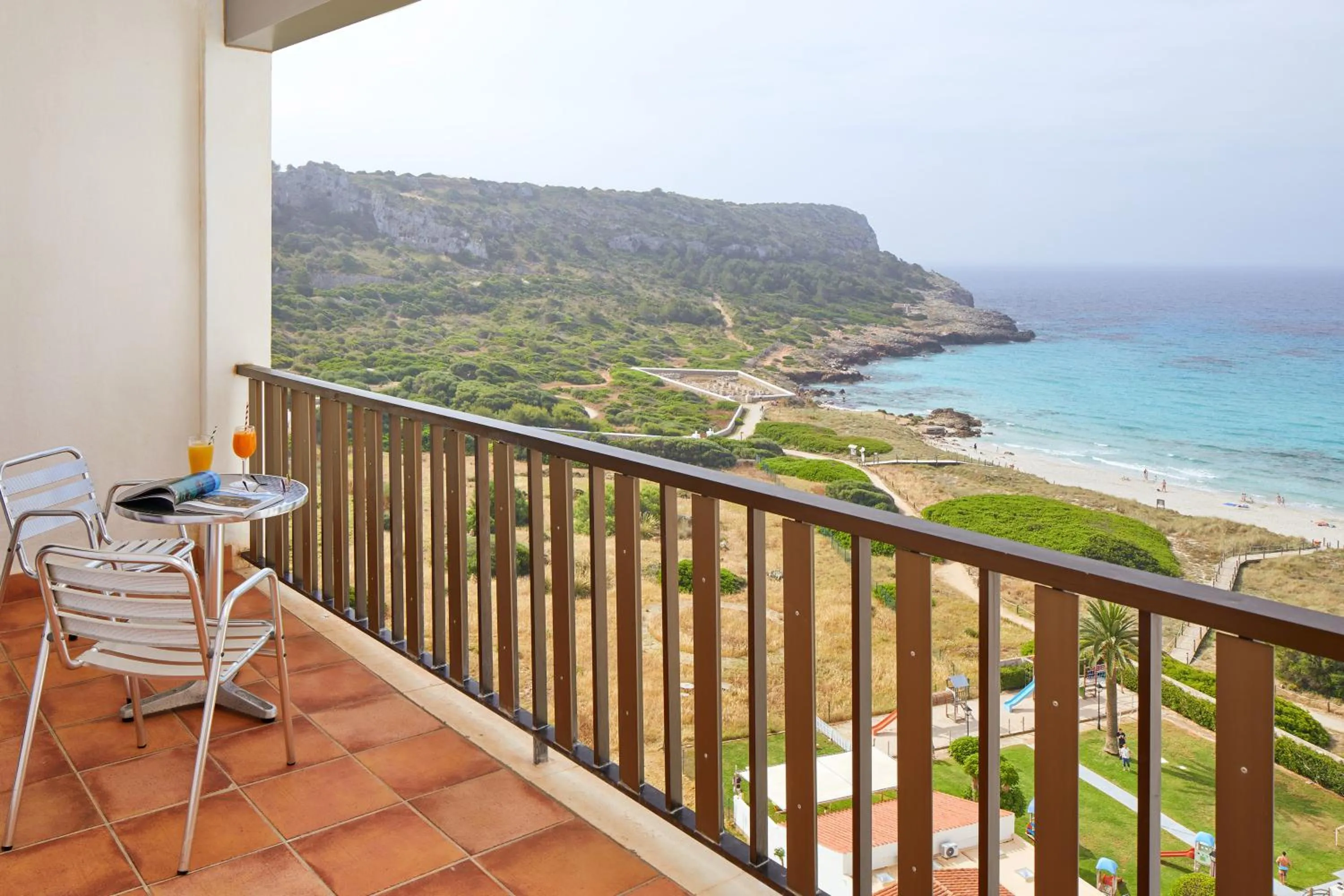 Balcony/Terrace in Sol Milanos Pingüinos