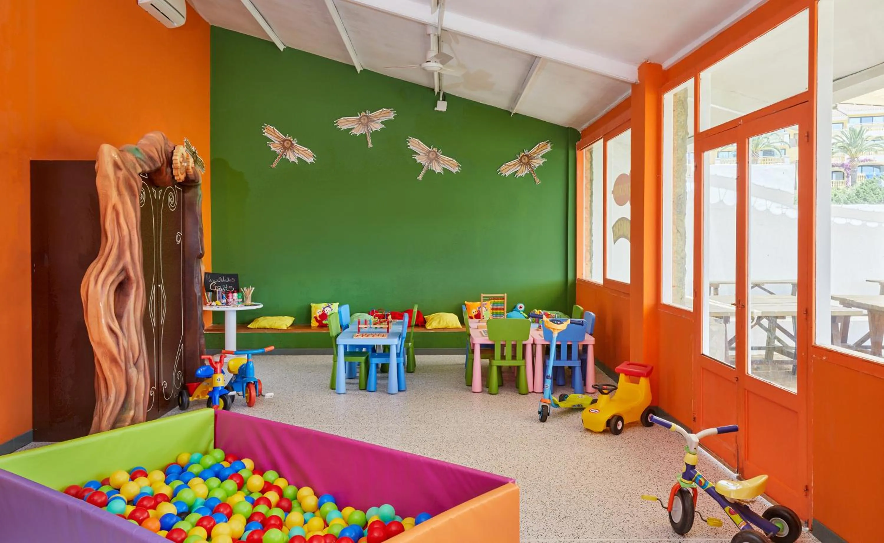 Kids's club in Sol Milanos Pingüinos