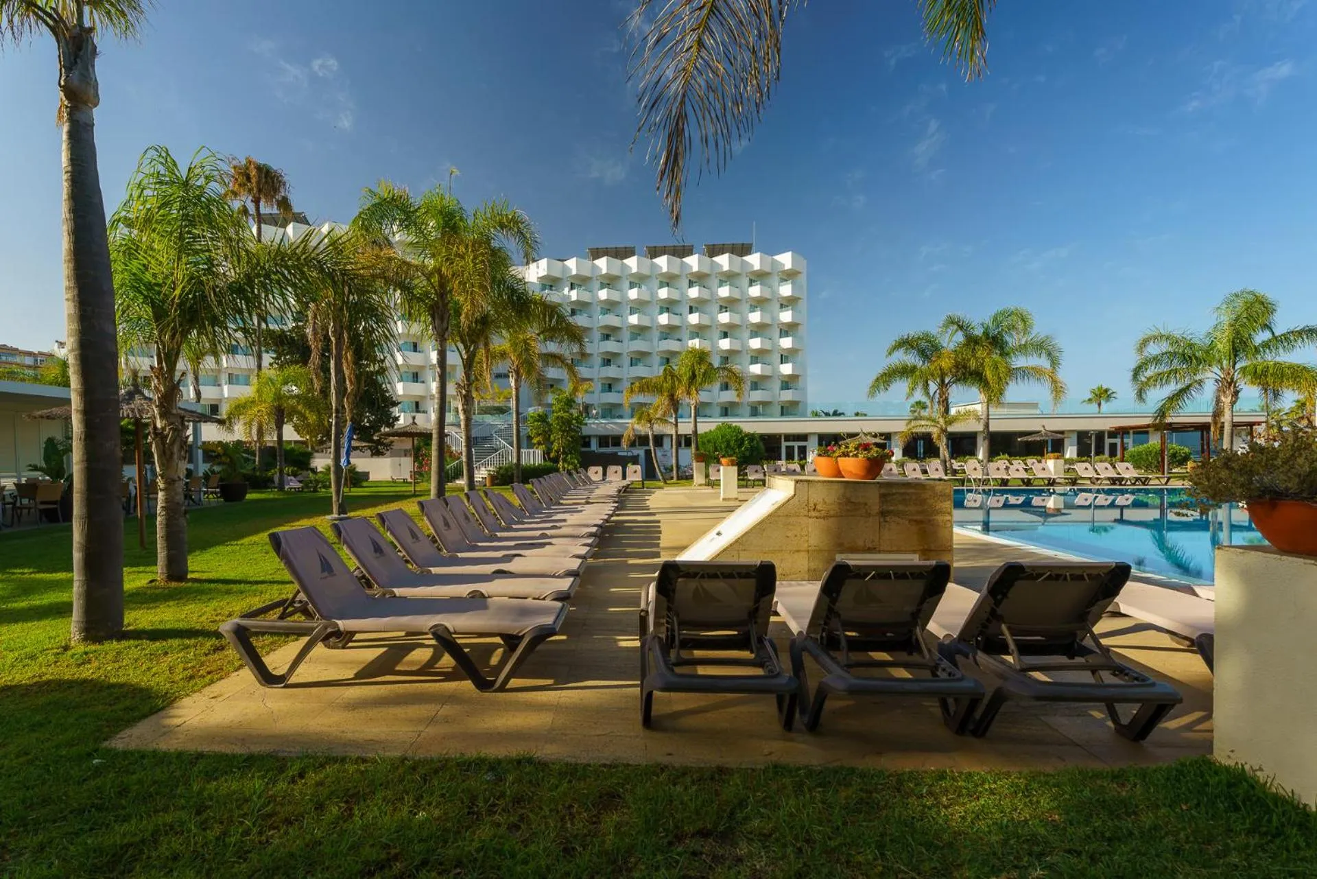 Swimming pool in Hotel Puerto Bahía & Spa