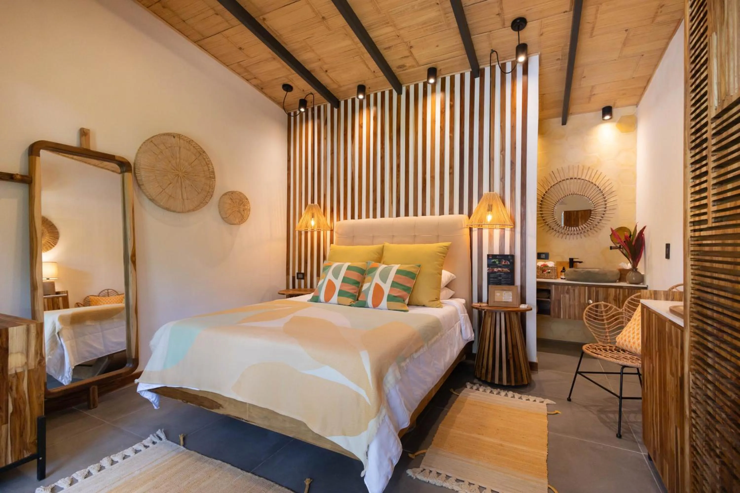 Bed in Exôtico Beach Hotel