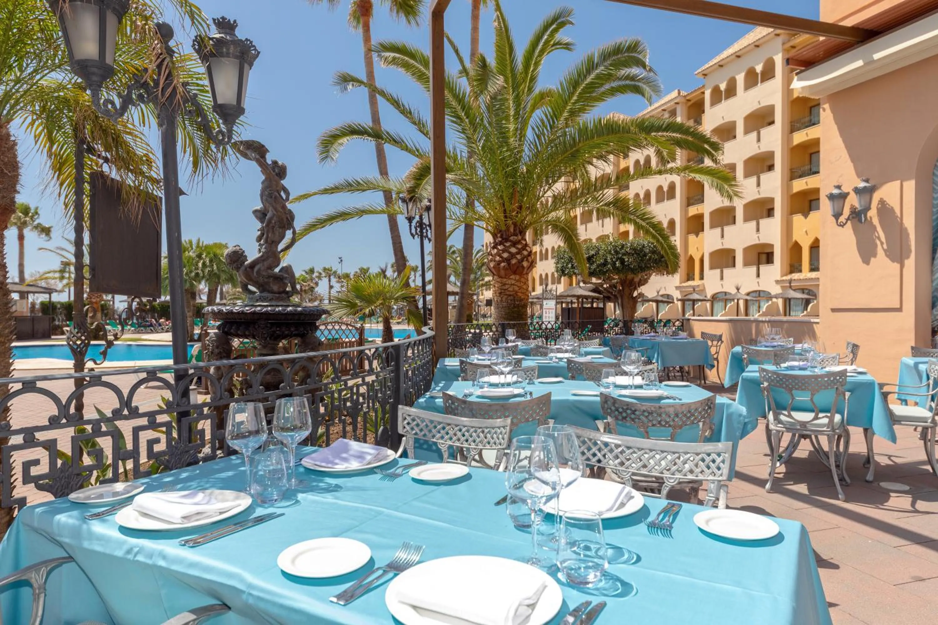 Restaurant/places to eat in Hotel IPV Palace & Spa - Adults Recommended