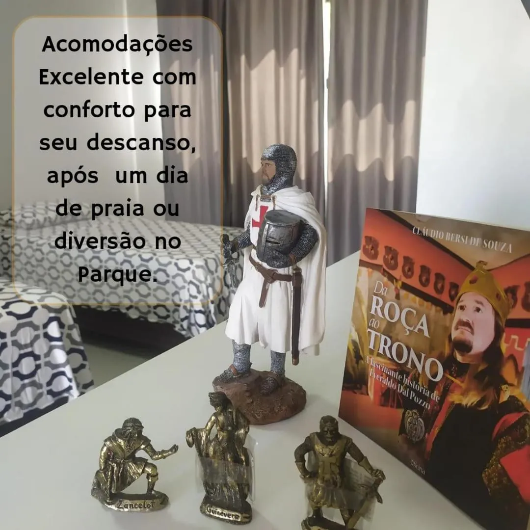 Text overlay in Pousada Castelo do Rei