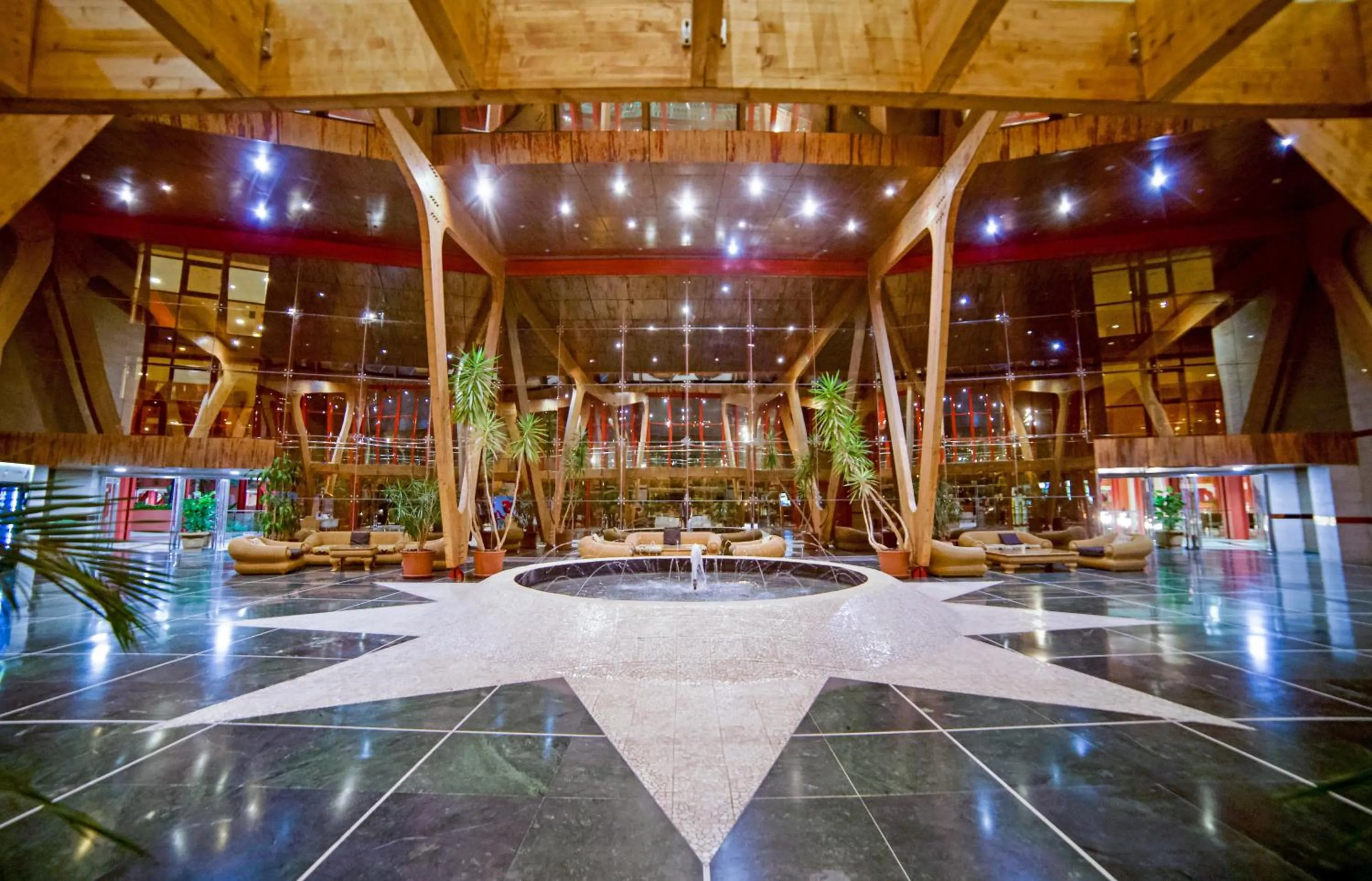 Area and facilities in Holiday Premium Resort